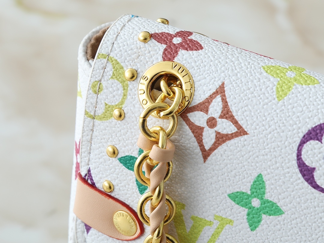 LOUIS VUITTON ルイヴィトン Trunkie M14526 ショルダーバッグ