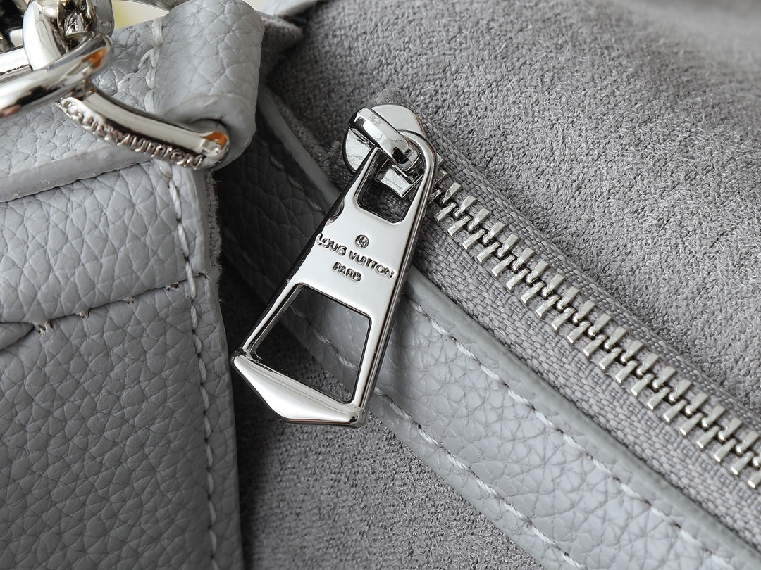 LOUIS VUITTON ルイヴィトン M14214 DIANE クロスボディバッグ