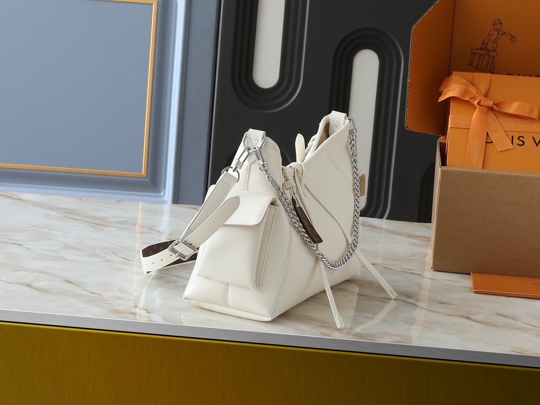 LOUIS VUITTON ルイヴィトン M12919 CARRYALL CARGO VIBE バッグ