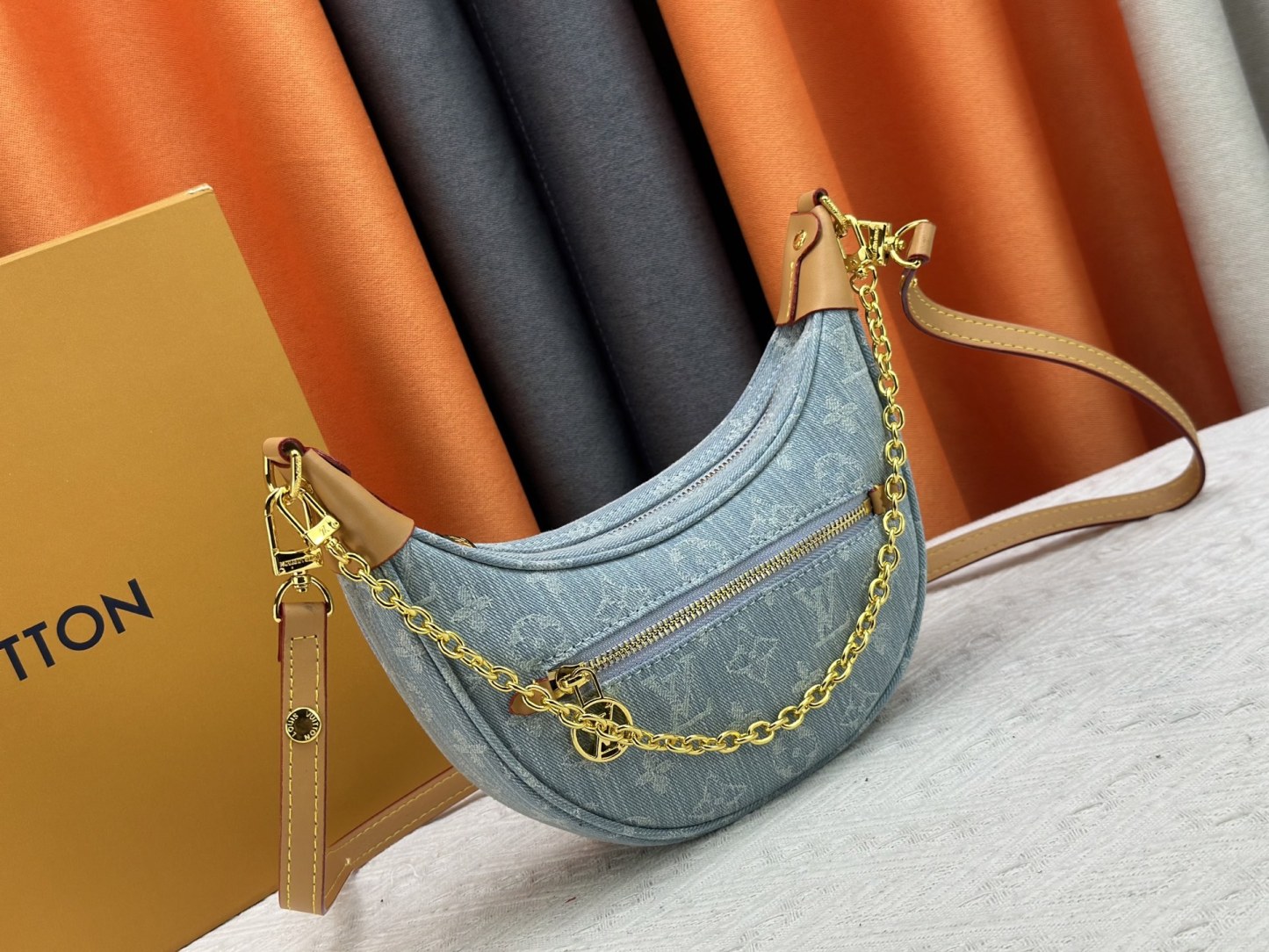 LOUIS VUITTON ルイヴィトン LOOP DENIM バッグ M24846