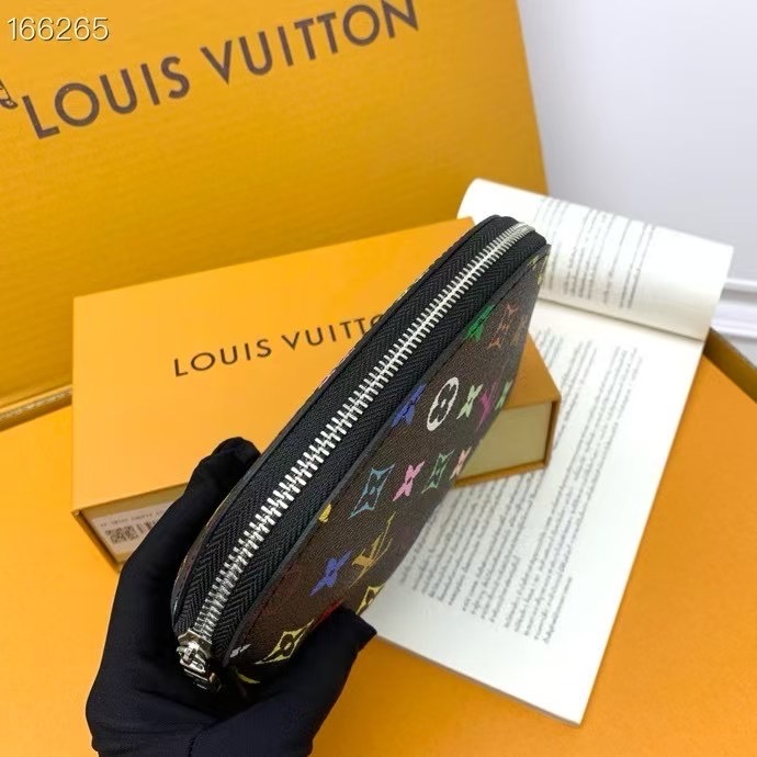LOUIS VUITTON（ルイヴィトン）Cléa 財布 M47515