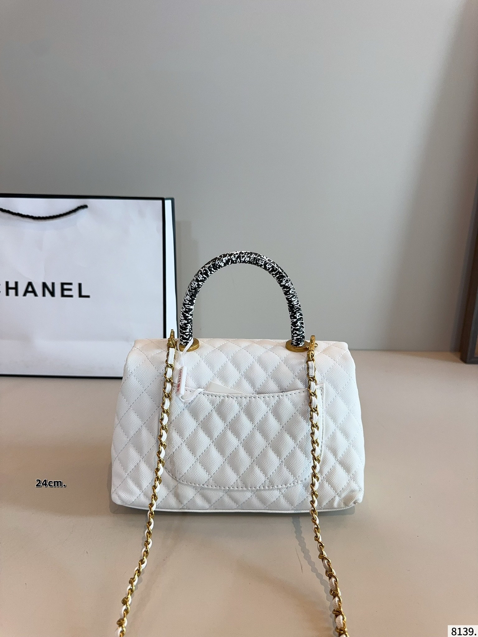 【CHANEL公式旗艦店】シャネル coco handle ハンドバッグ