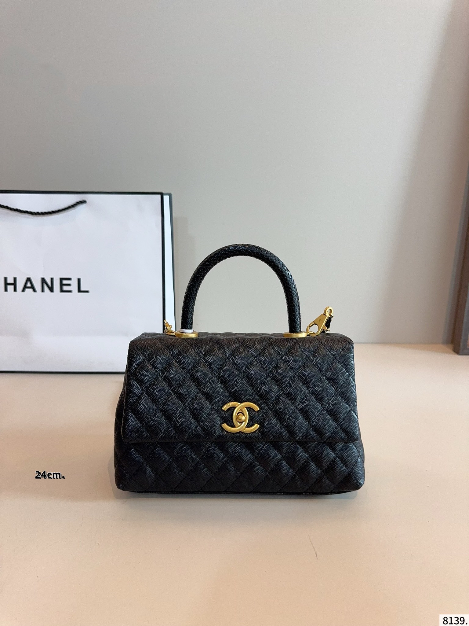 【CHANEL公式旗艦店】シャネル coco handle ハンドバッグ