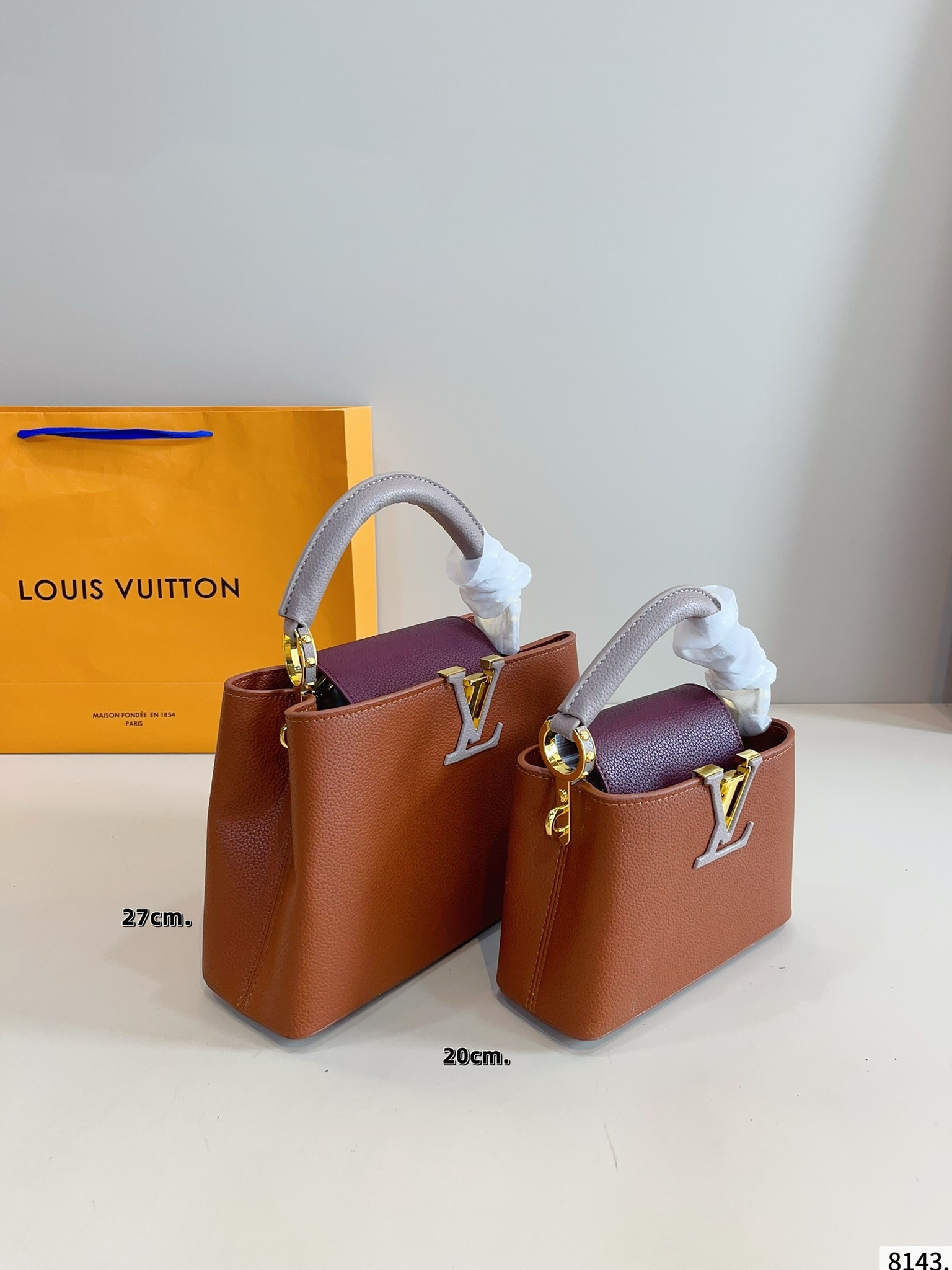 LOUIS VUITTON ルイヴィトン Capucines bb ハンドバッグ