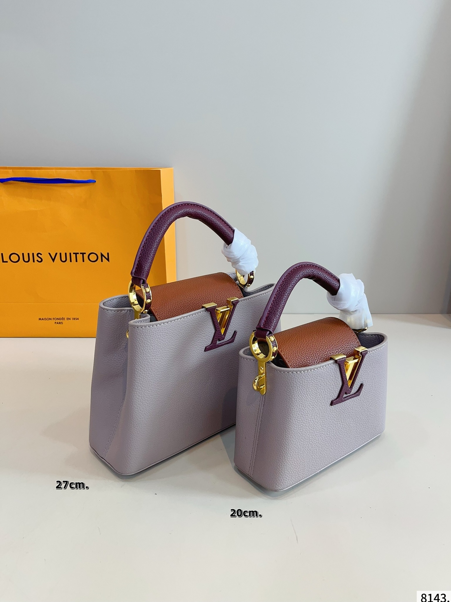 LOUIS VUITTON ルイヴィトン Capucines bb ハンドバッグ