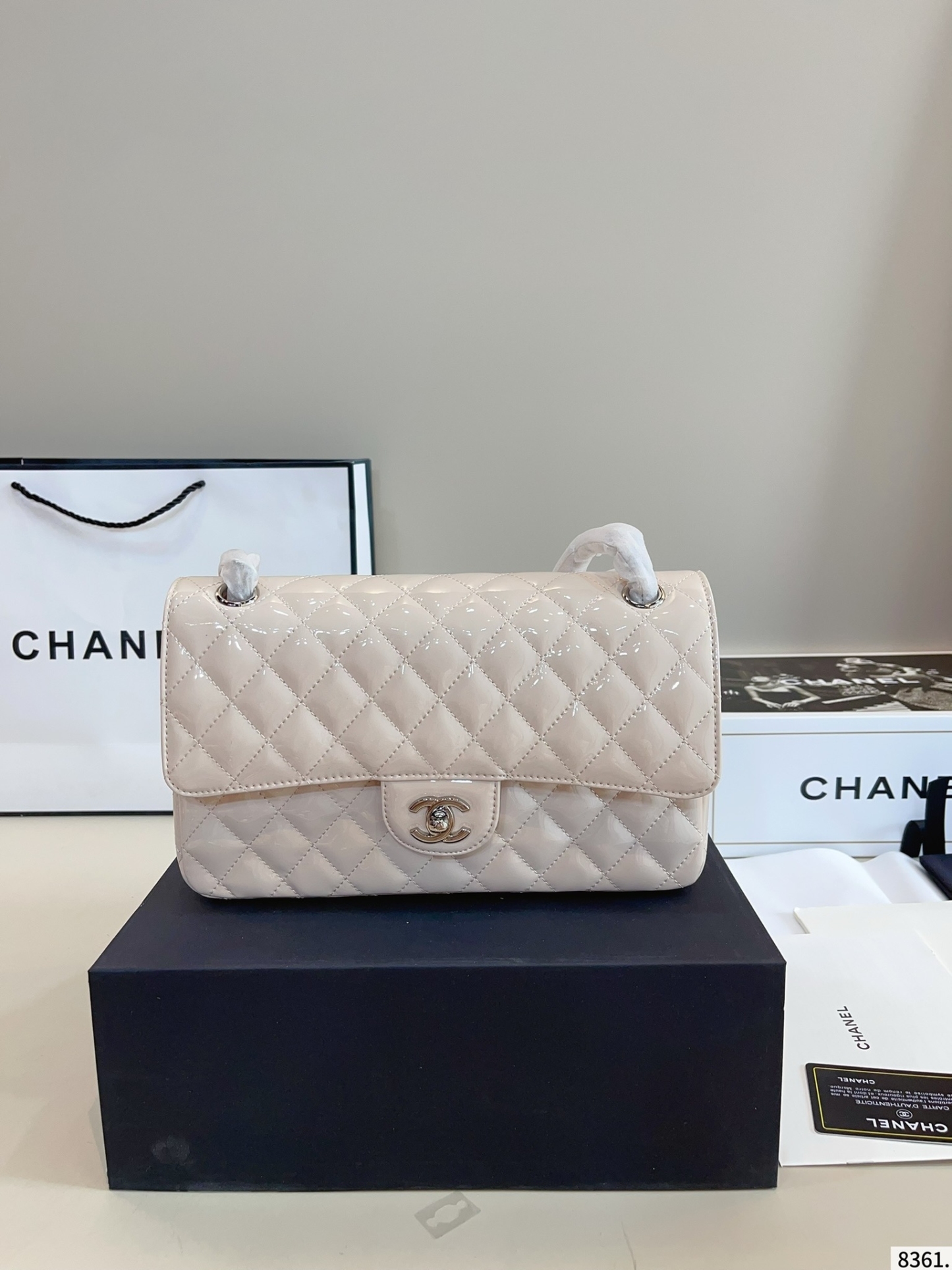 【CHANEL旗艦店】シャネル CF チェーンバッグ シルバー金具