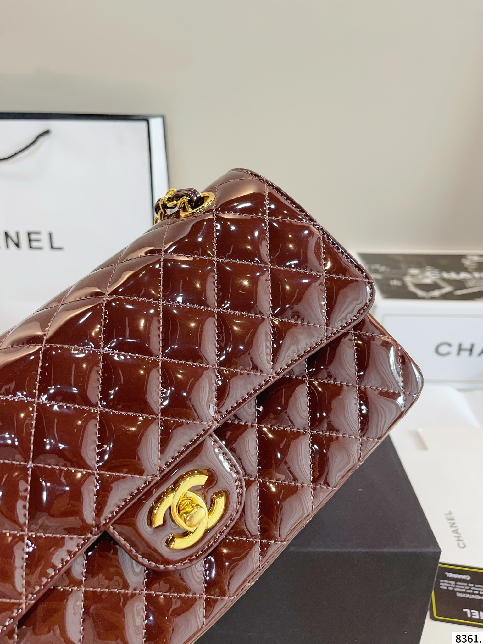 【CHANEL公式旗艦店】シャネル CF チェーンバッグ ゴールド金具