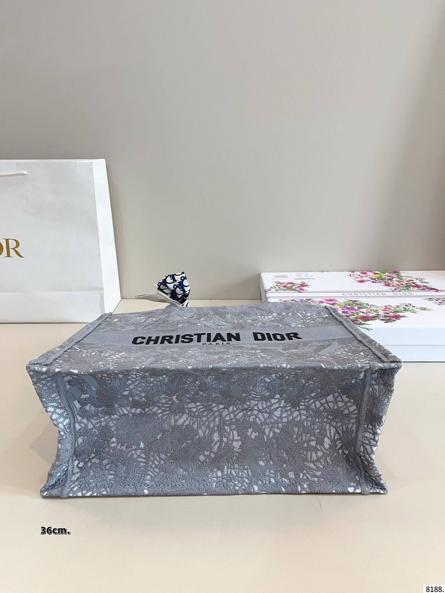 【DIOR公式旗艦店】ディオール Book Tote ハンドバッグ