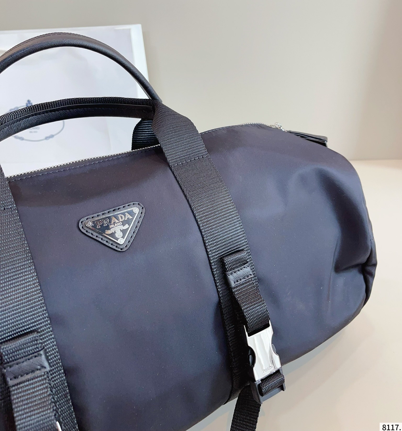 【PRADA公式旗艦店】プラダ ADIDAS 連名の旅行かばん