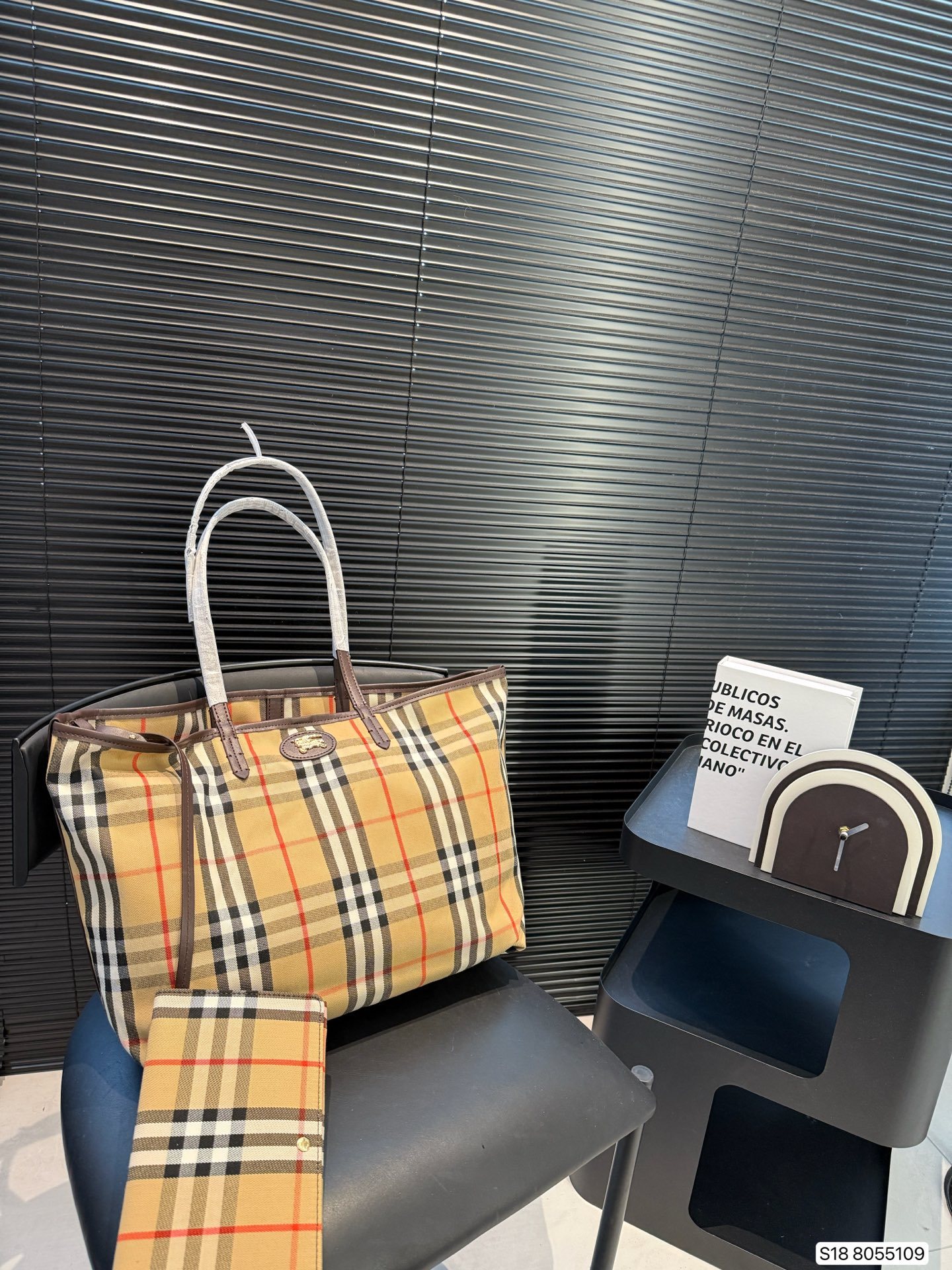 【BURBERRY公式旗艦店】バーバリー トートバッグ ハンドバッグ