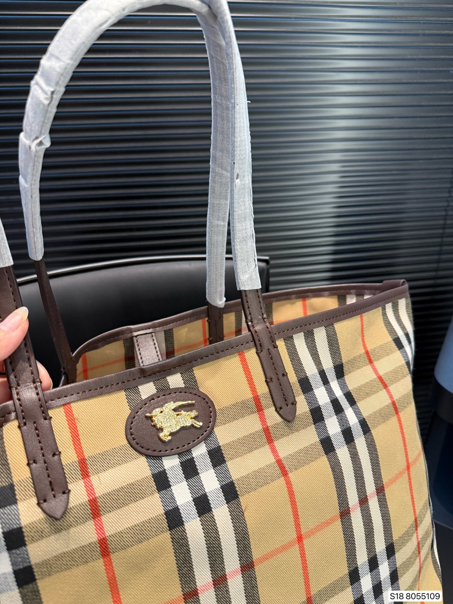 【BURBERRY公式旗艦店】バーバリー トートバッグ ハンドバッグ