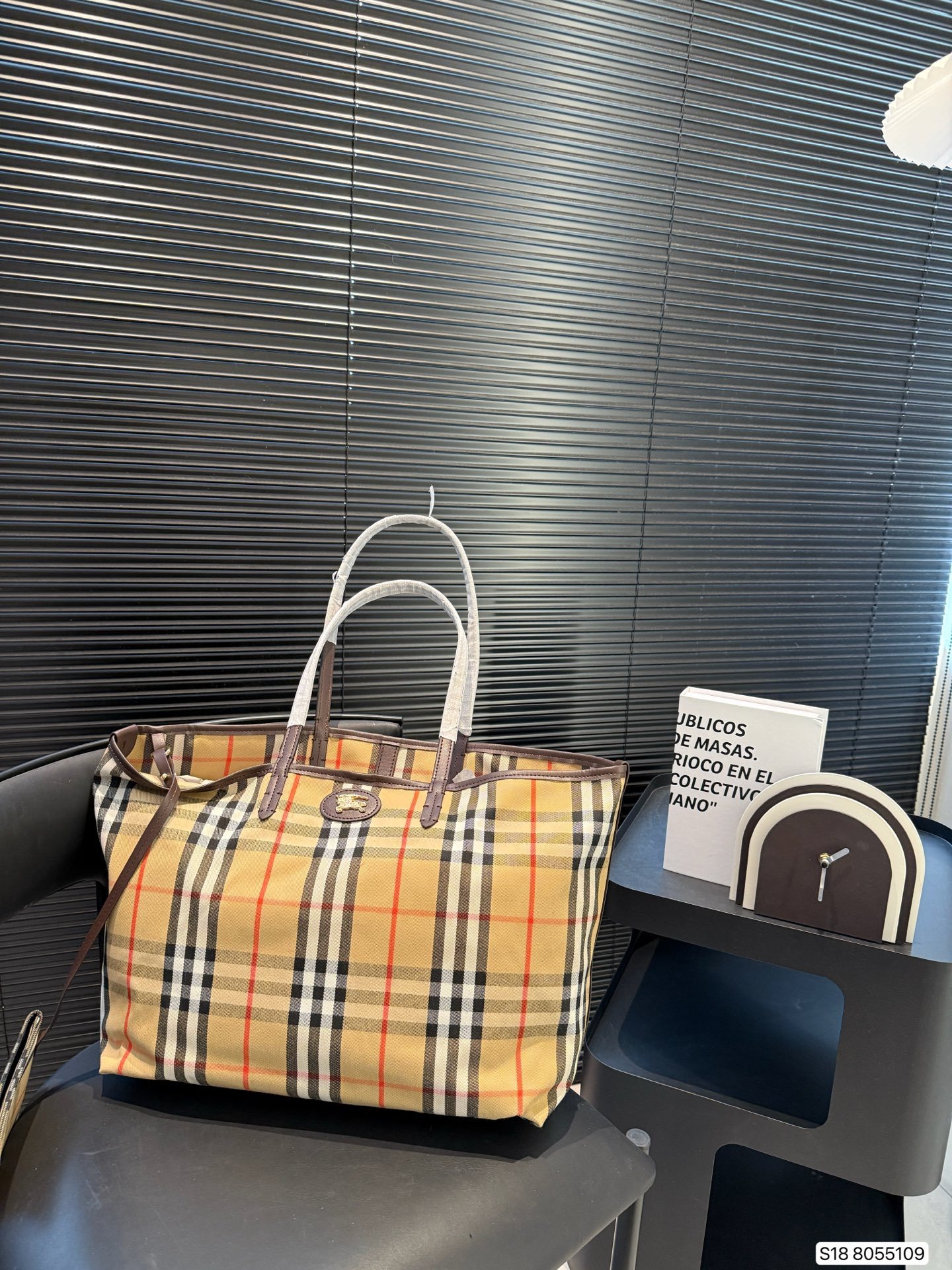 【BURBERRY公式旗艦店】バーバリー トートバッグ ハンドバッグ