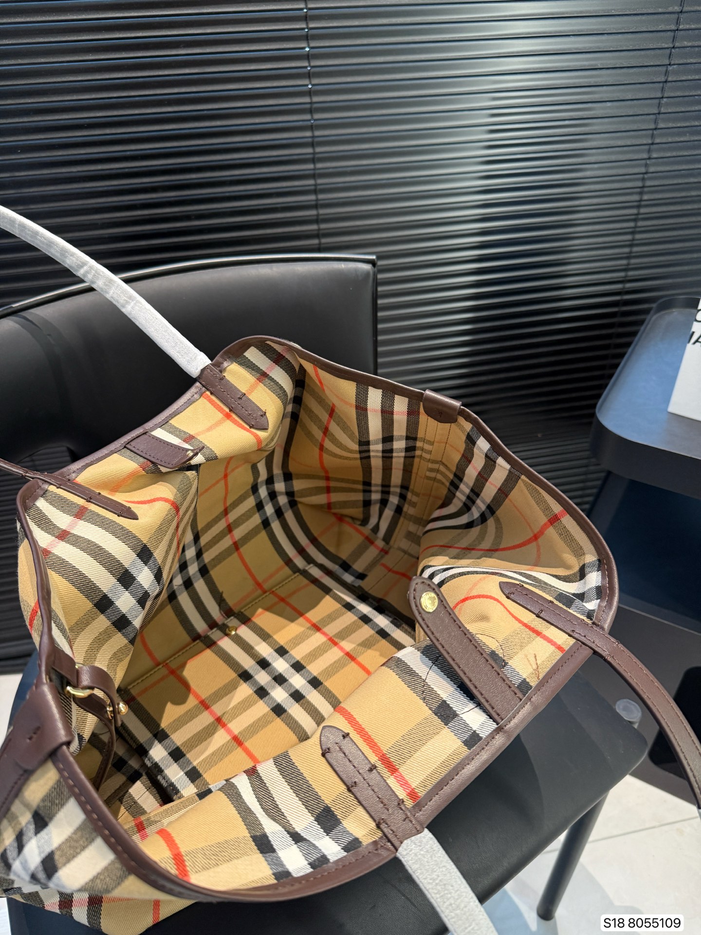 【BURBERRY公式旗艦店】バーバリー トートバッグ ハンドバッグ