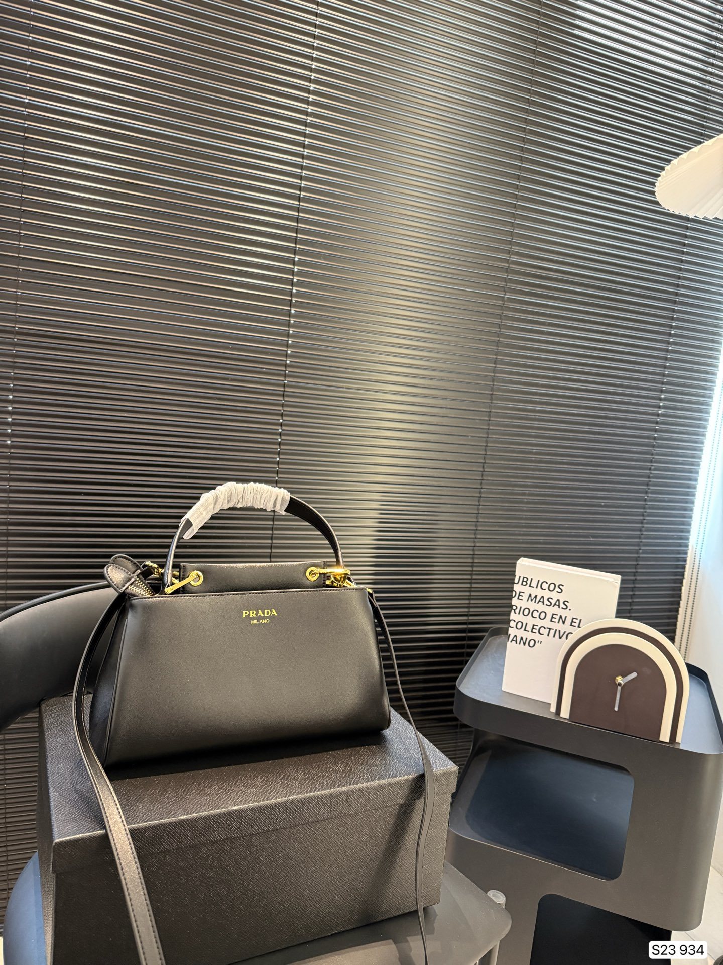 【PRADA公式旗艦店】プラダ クロスボディバッグ