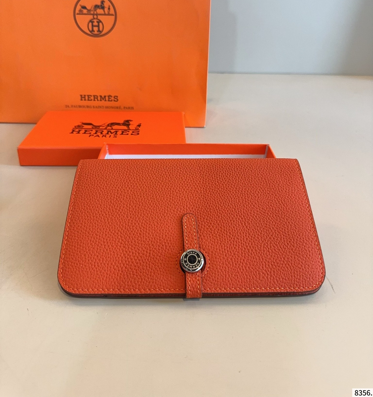 【HERMES公式旗艦店】エルメス 財布  6カラー 20*12CM