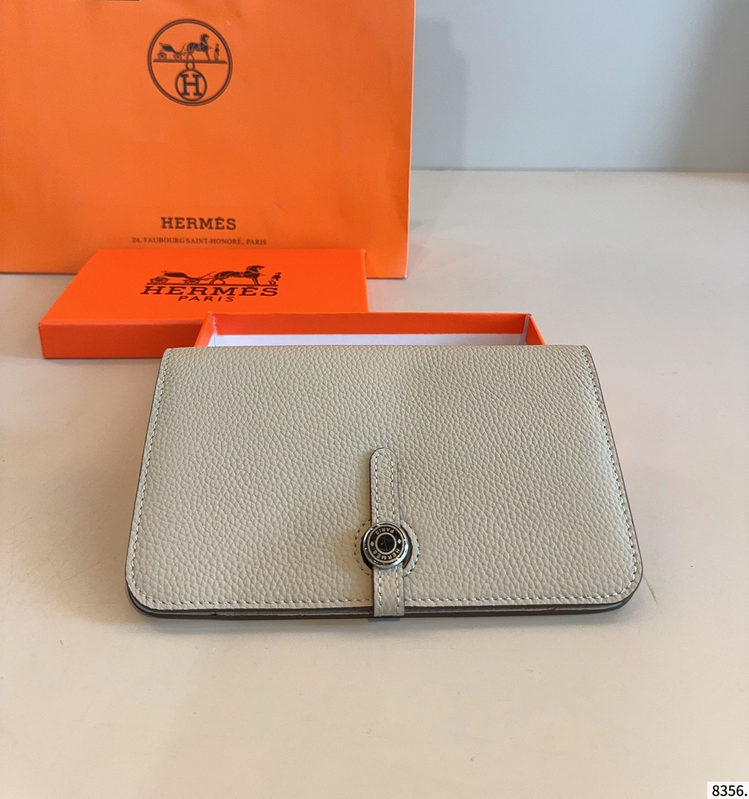 【HERMES公式旗艦店】エルメス 財布  6カラー 20*12CM