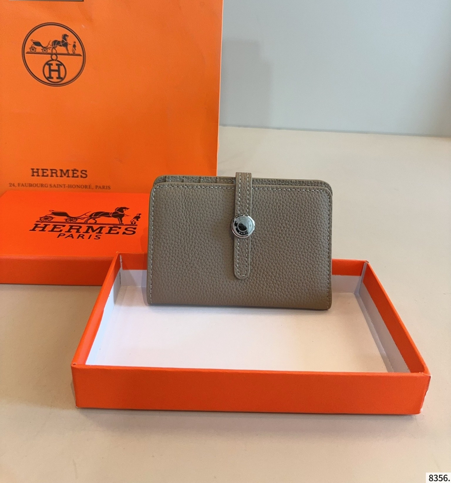 【HERMES公式旗艦店】エルメス 財布  5カラー 13*9CM