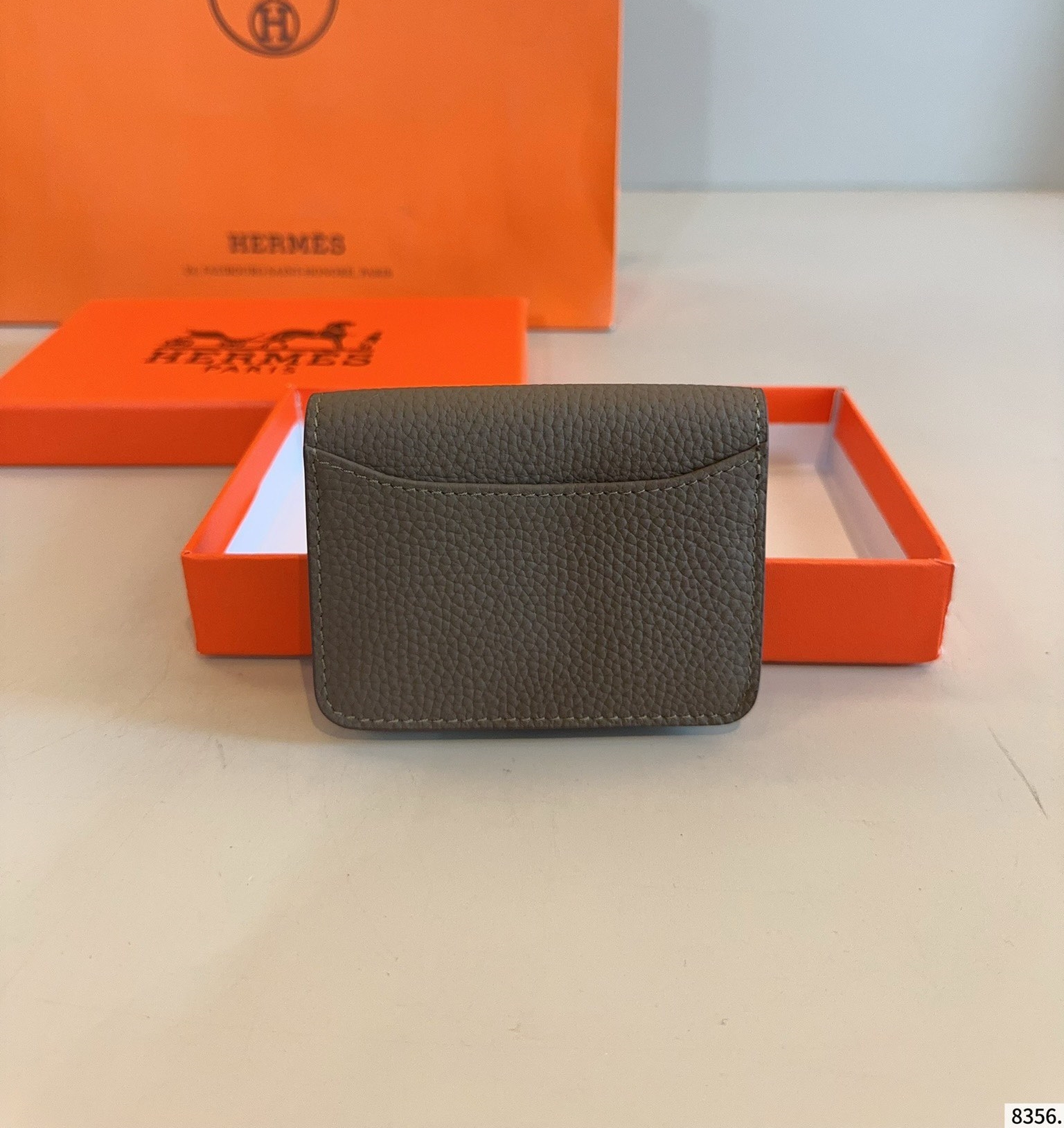 【HERMES公式旗艦店】エルメス 財布  5カラー 10*8CM