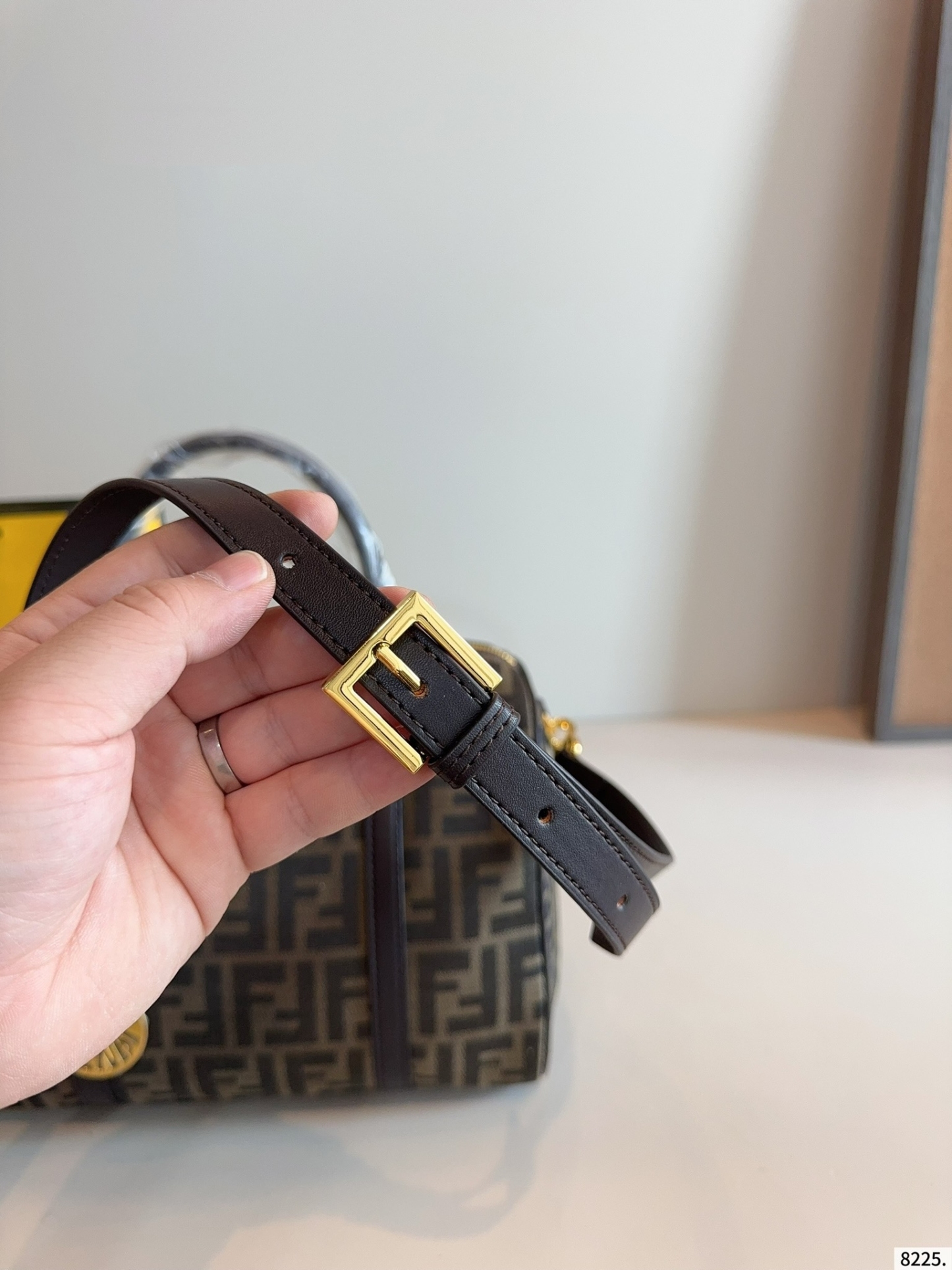 【FENDI公式旗艦店】フェンディ ボストンショルダーバッグ 30*17*20cm