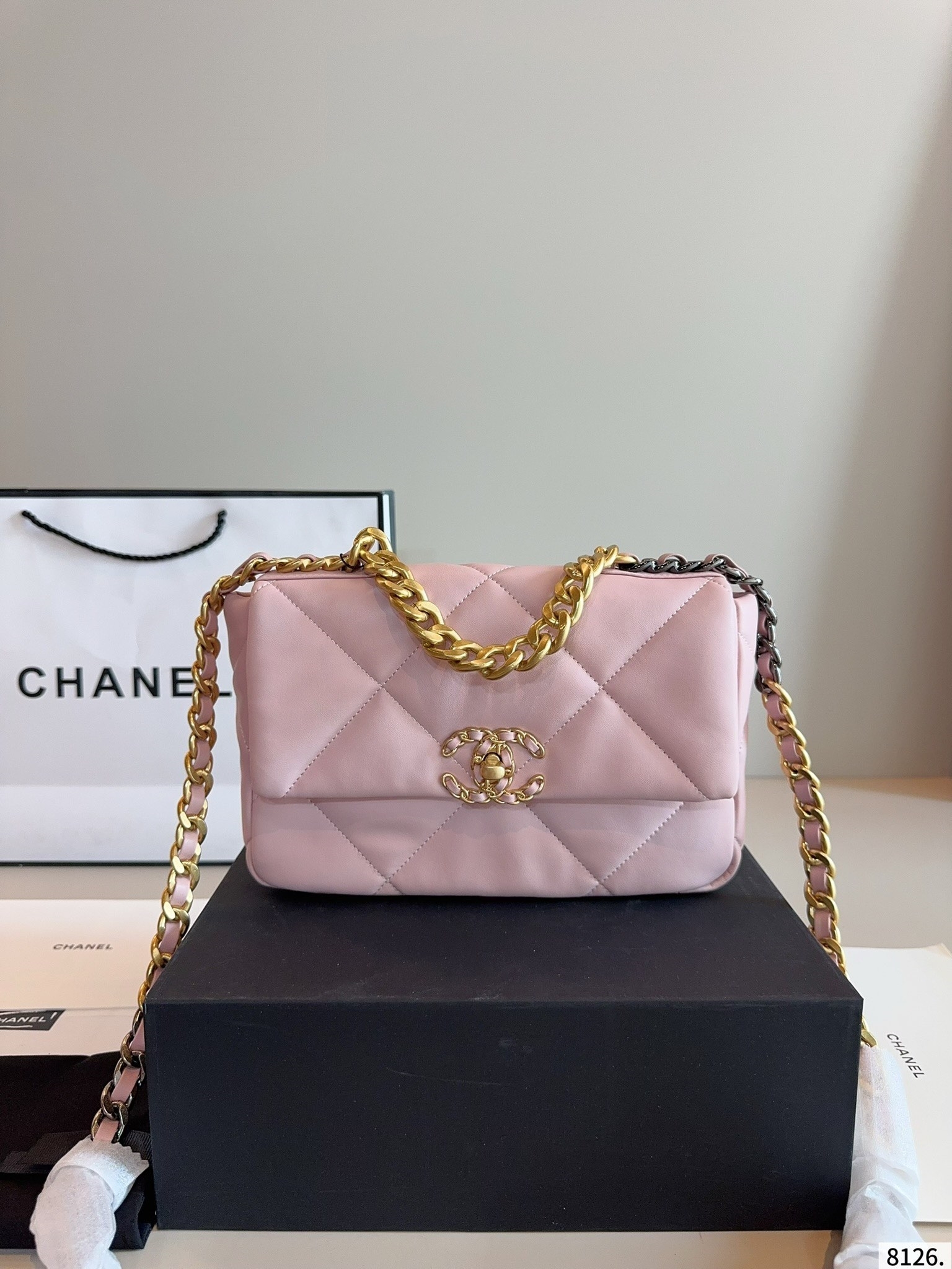 【CHANEL公式旗艦店】シャネル 19bag チェーンバッグ 4色