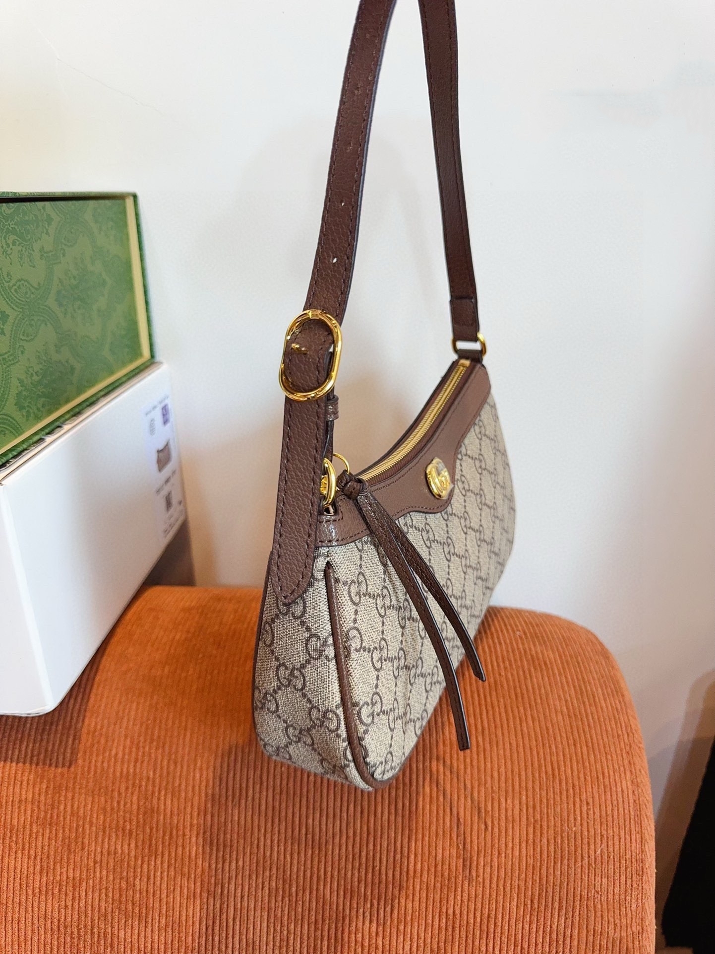 【GUCCI旗艦店】グッチ Ophidia わきバッグ ハンドバッグ