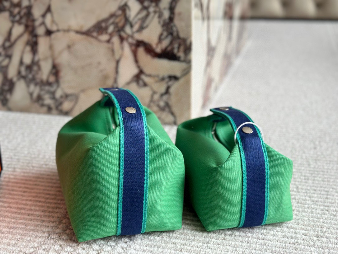 【HERMES公式旗艦店】エルメス トイレタリーバッグ 9色