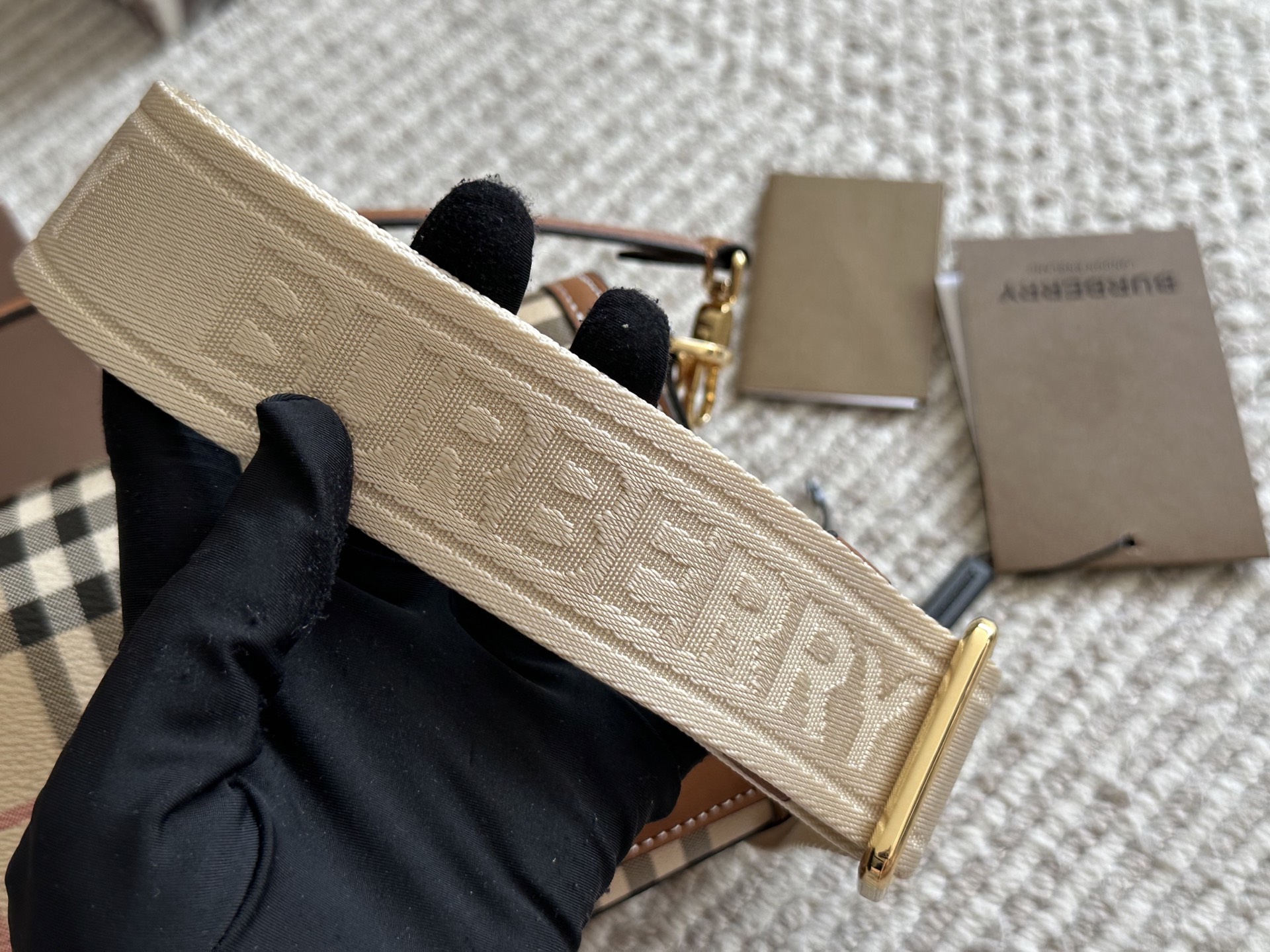 【BURBERRY公式旗艦店】バーバリー VINTAGE メッセンジャーバッグ