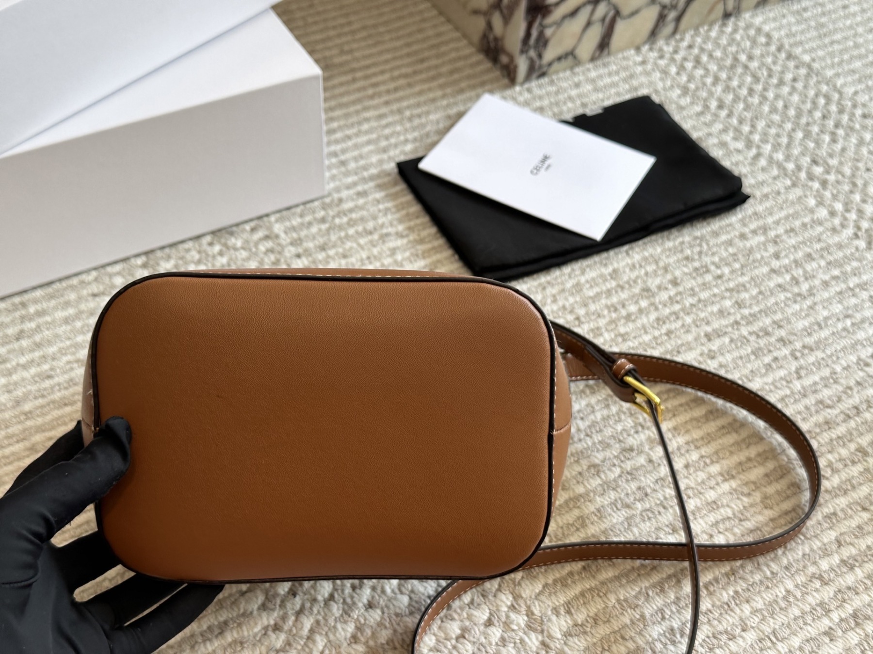 【CELINE公式旗艦店】セリーヌ わら編みバッグ バケットバッグ