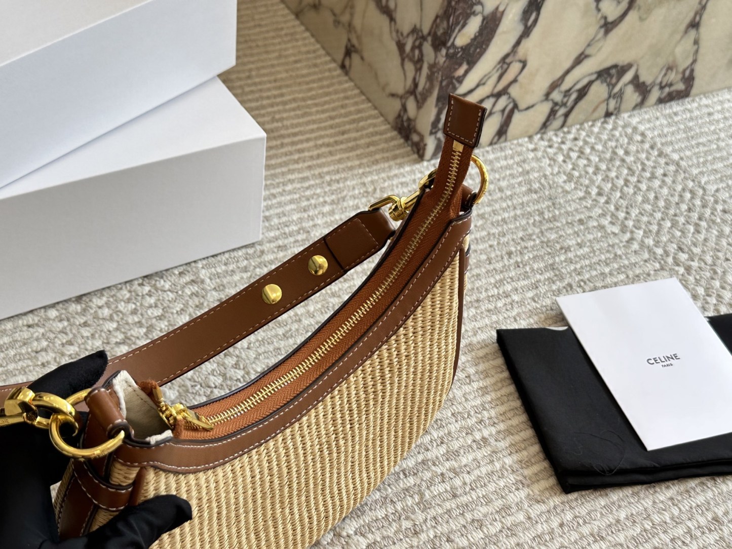 【CELINE公式旗艦店】セリーヌ わら編みバッグ