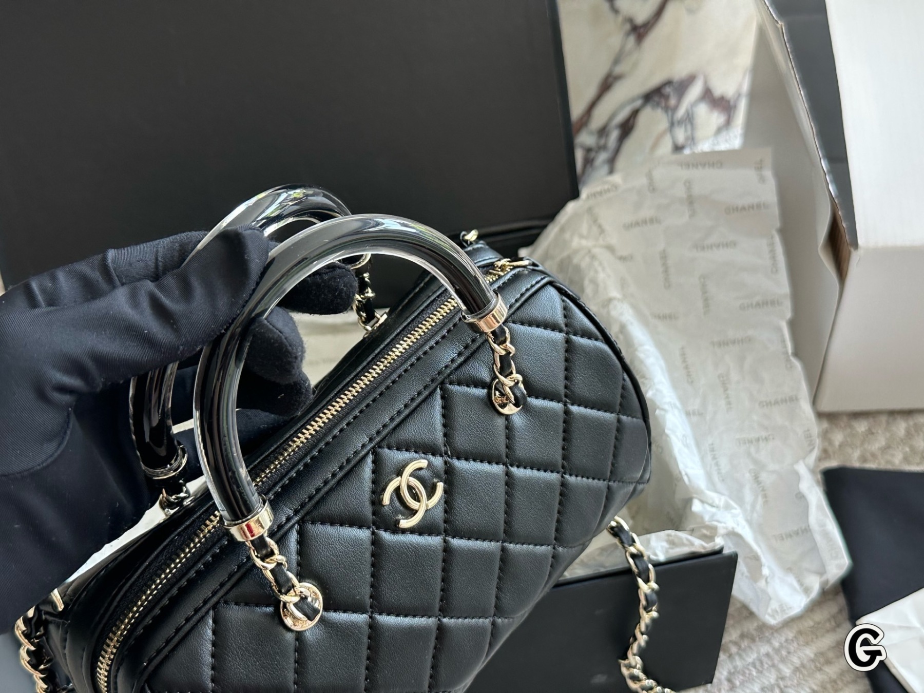 【CHANEL公式旗艦店】シャネル 25P ボウリングバッグ