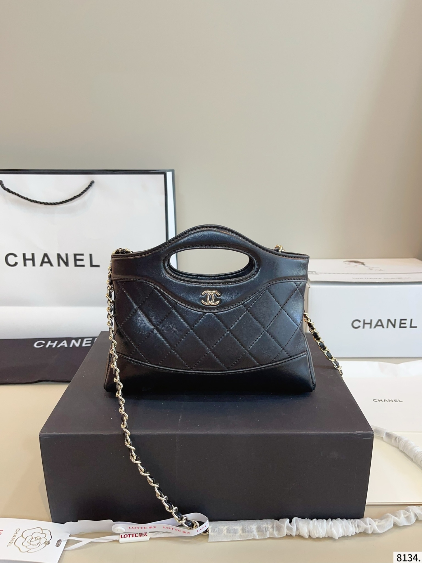 【CHANEL旗艦店】シャネル NANO ショルダーバッグ