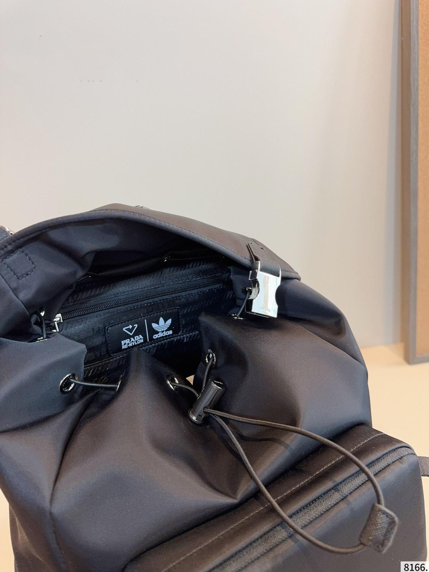 【PRADA旗艦店】プラダ ★大人気 バックパック