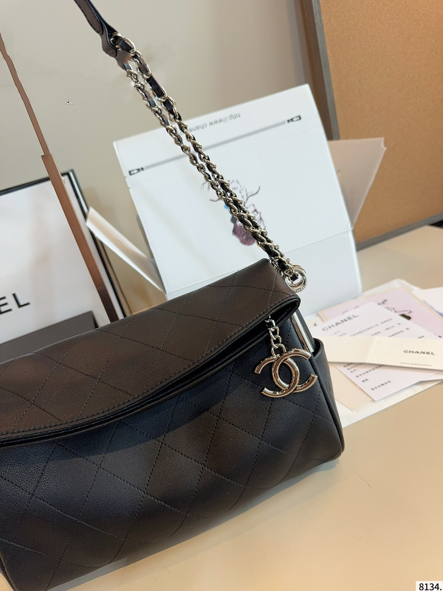 【CHANEL旗艦店】シャネル ★大人気 ショルダーバッグ