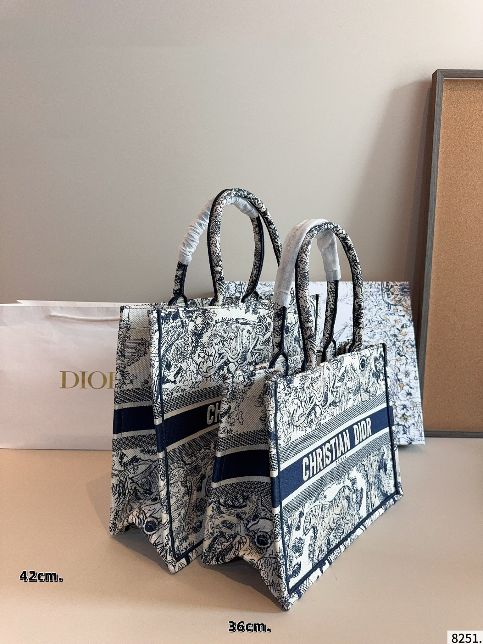 【DIOR旗艦店】ディオール Book Tote ハンドバッグ 4色
