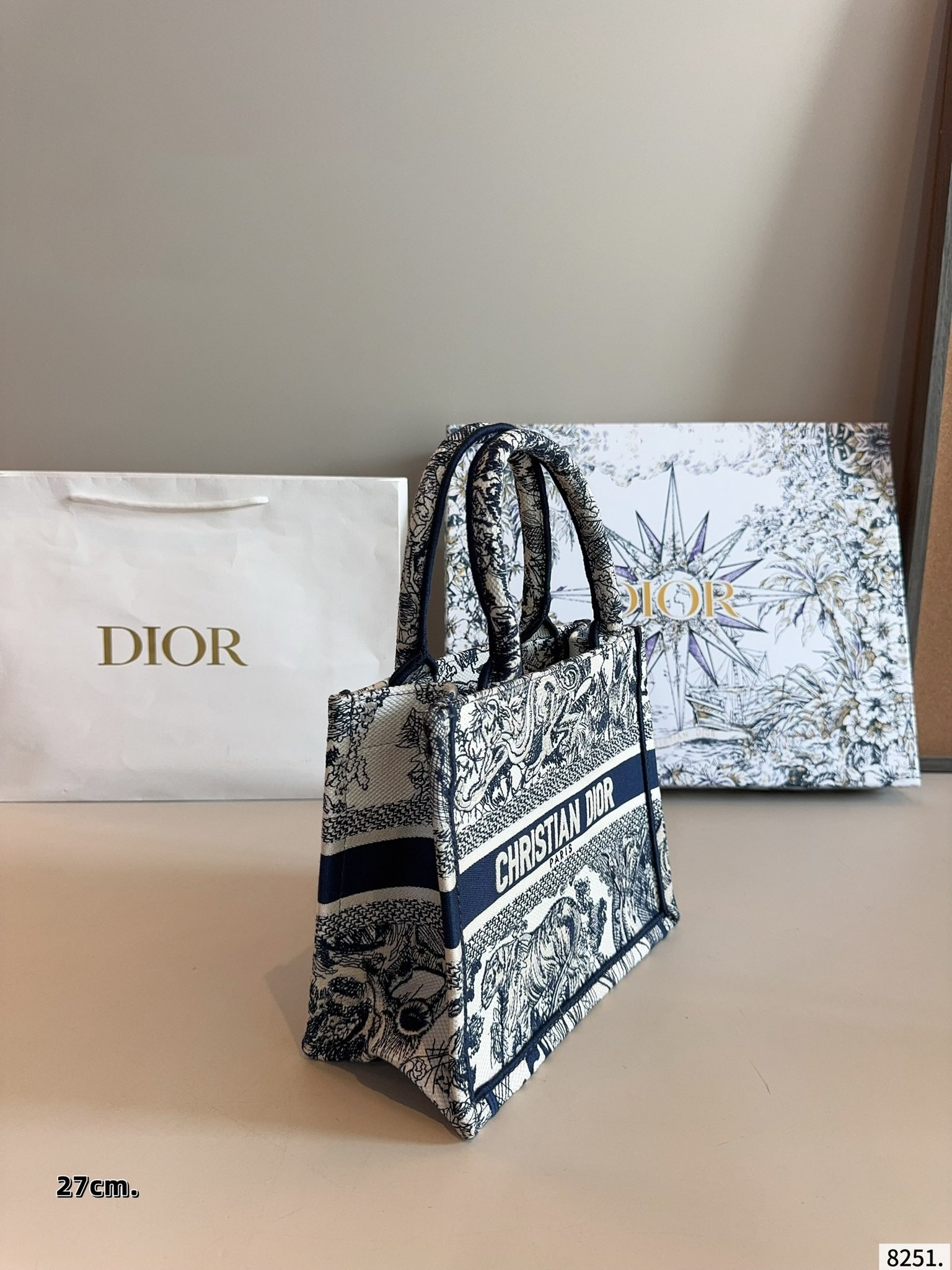 【DIOR旗艦店】ディオール Book Tote ハンドバッグ 4色