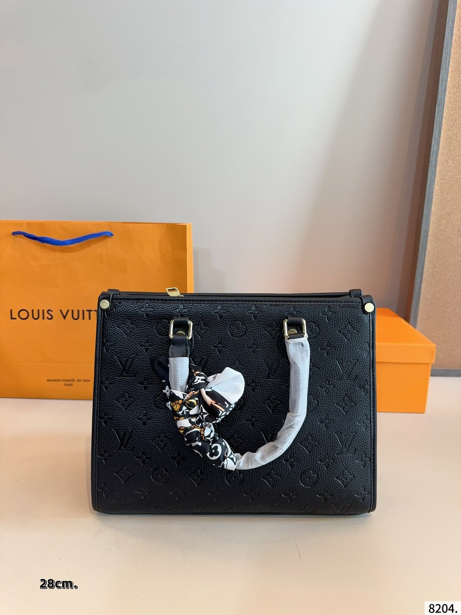 大人気定番商品★ LOUIS VUITTON ルイヴィトン ONTHEGO ハンドバッグ