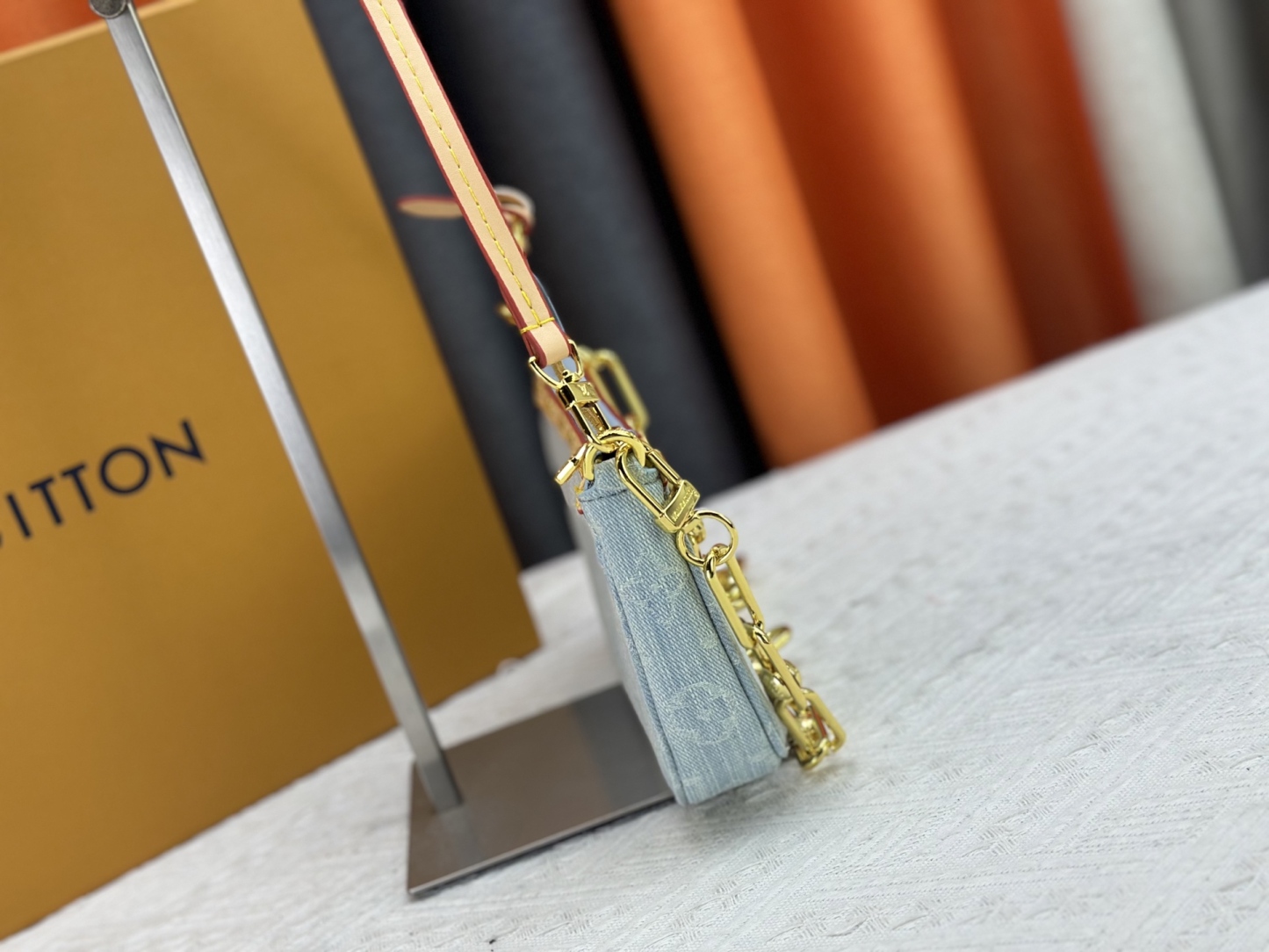 LOUIS VUITTON ルイヴィトン Pochette Accessoires デニムバッグ M13404
