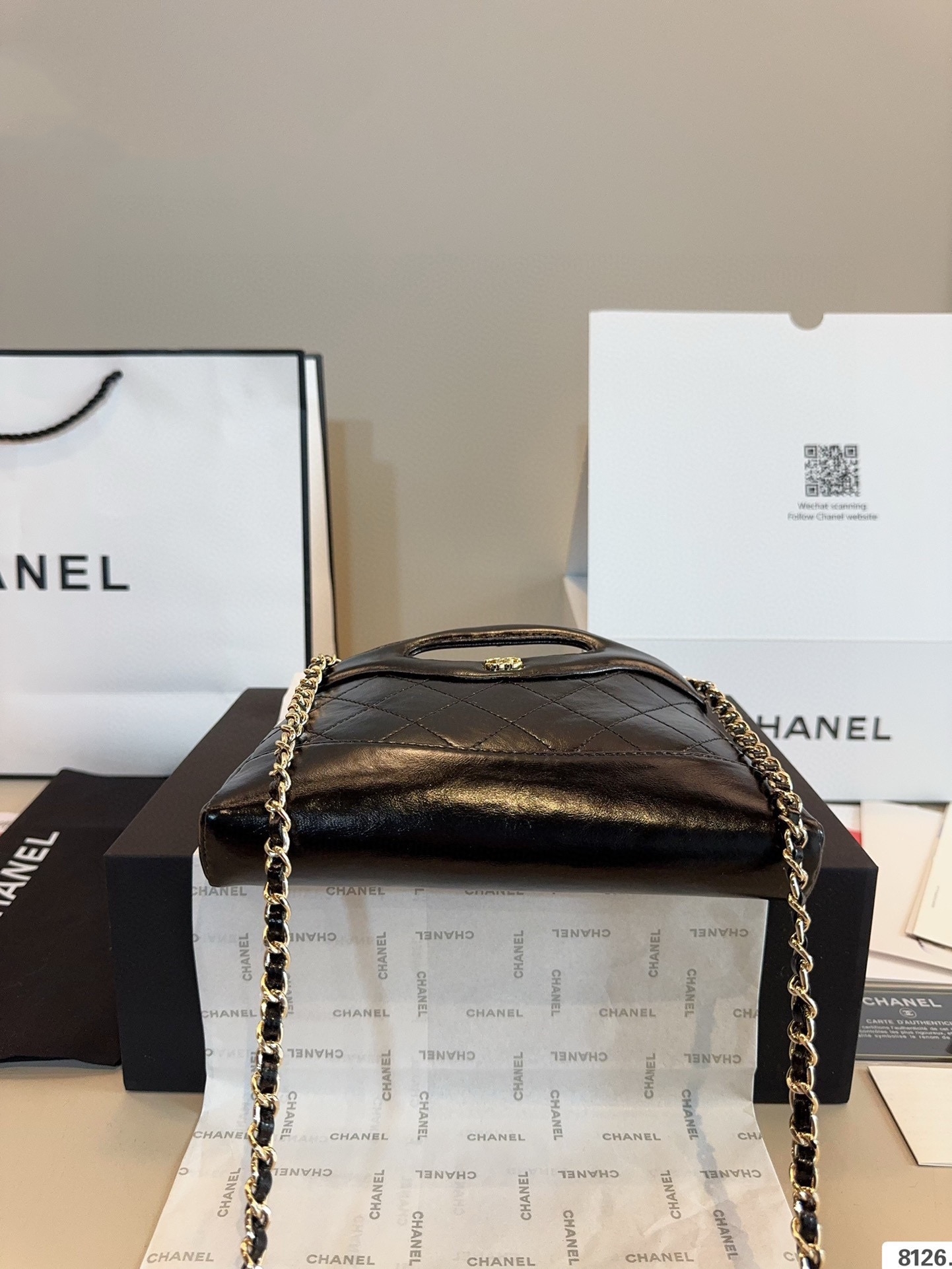 【CHANEL旗艦店】シャネル BAG NANO ハンドバッグ