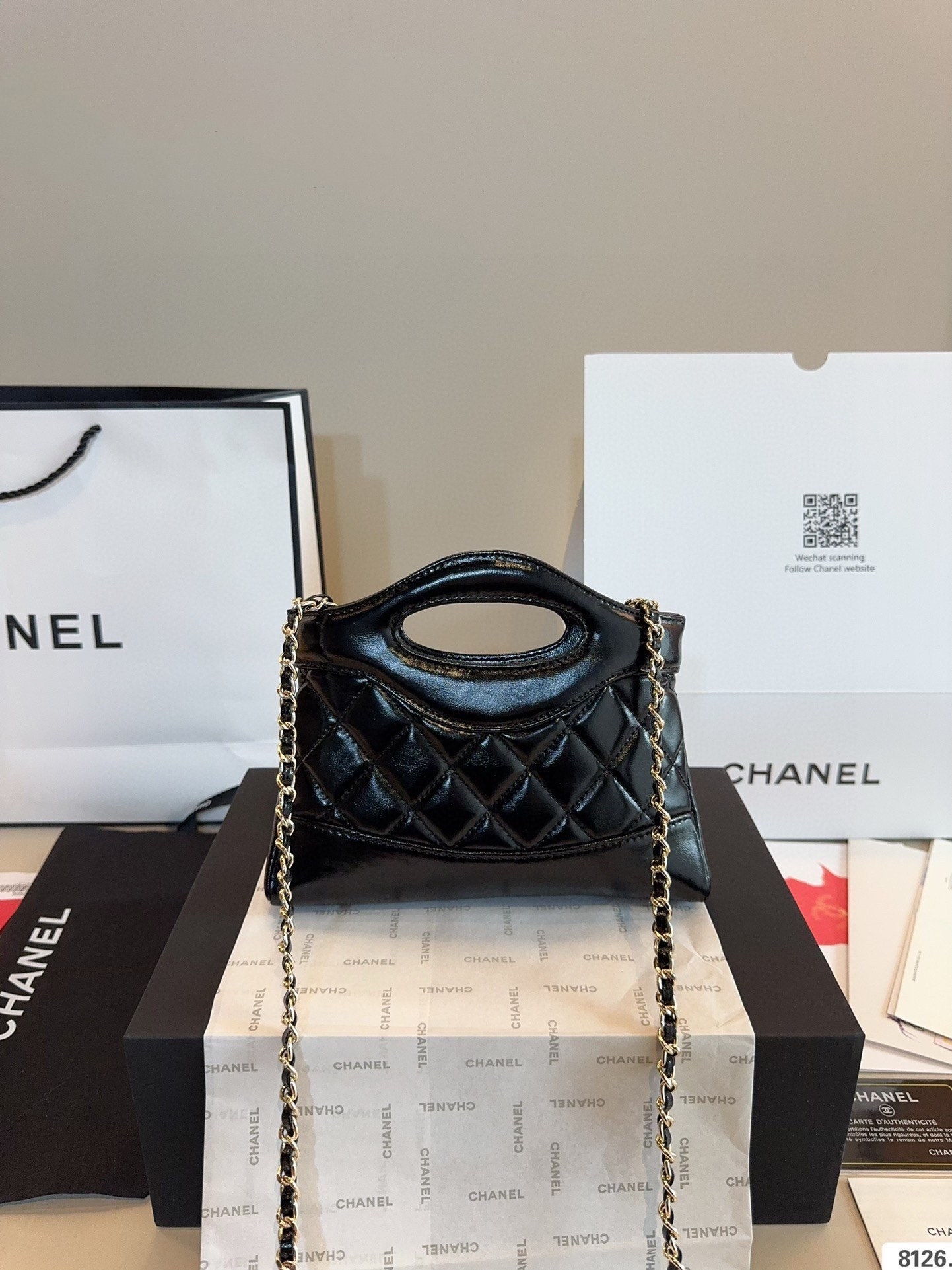 【CHANEL旗艦店】シャネル BAG NANO ハンドバッグ