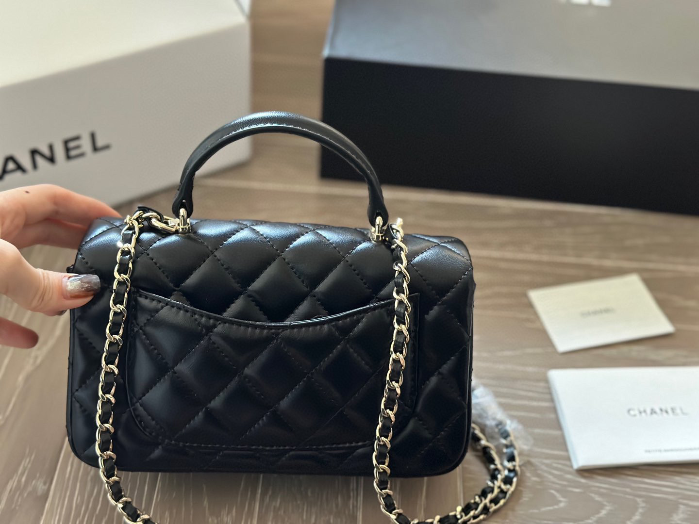 【CHANEL公式旗艦店】シャネル HANDLE ハンドバッグ