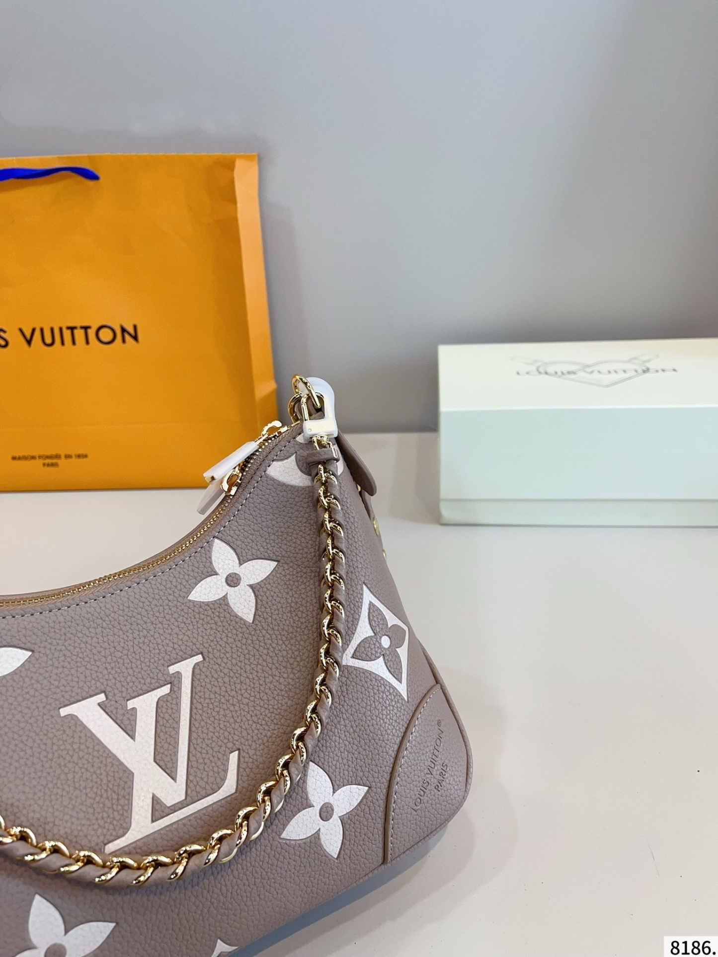 大人気定番商品★LOUIS VUITTON ルイヴィトン Boulogne ショルダーバッグ