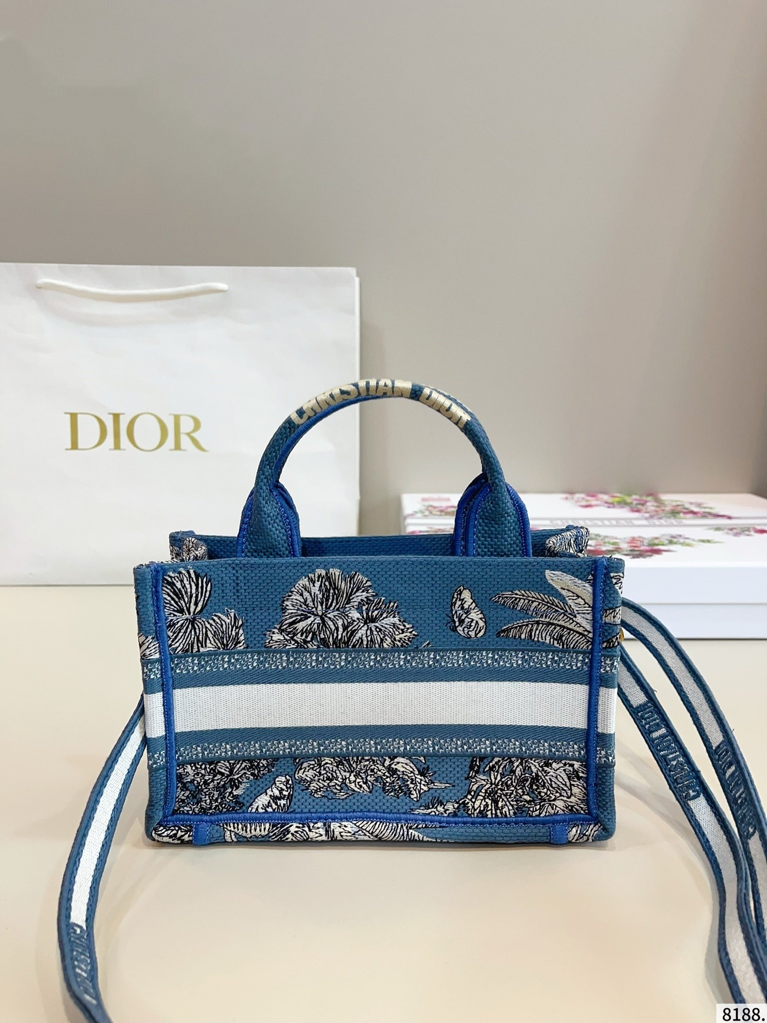 【DIOR旗艦店】ディオール MINI TOTE 刺繡 ハンドバッグ