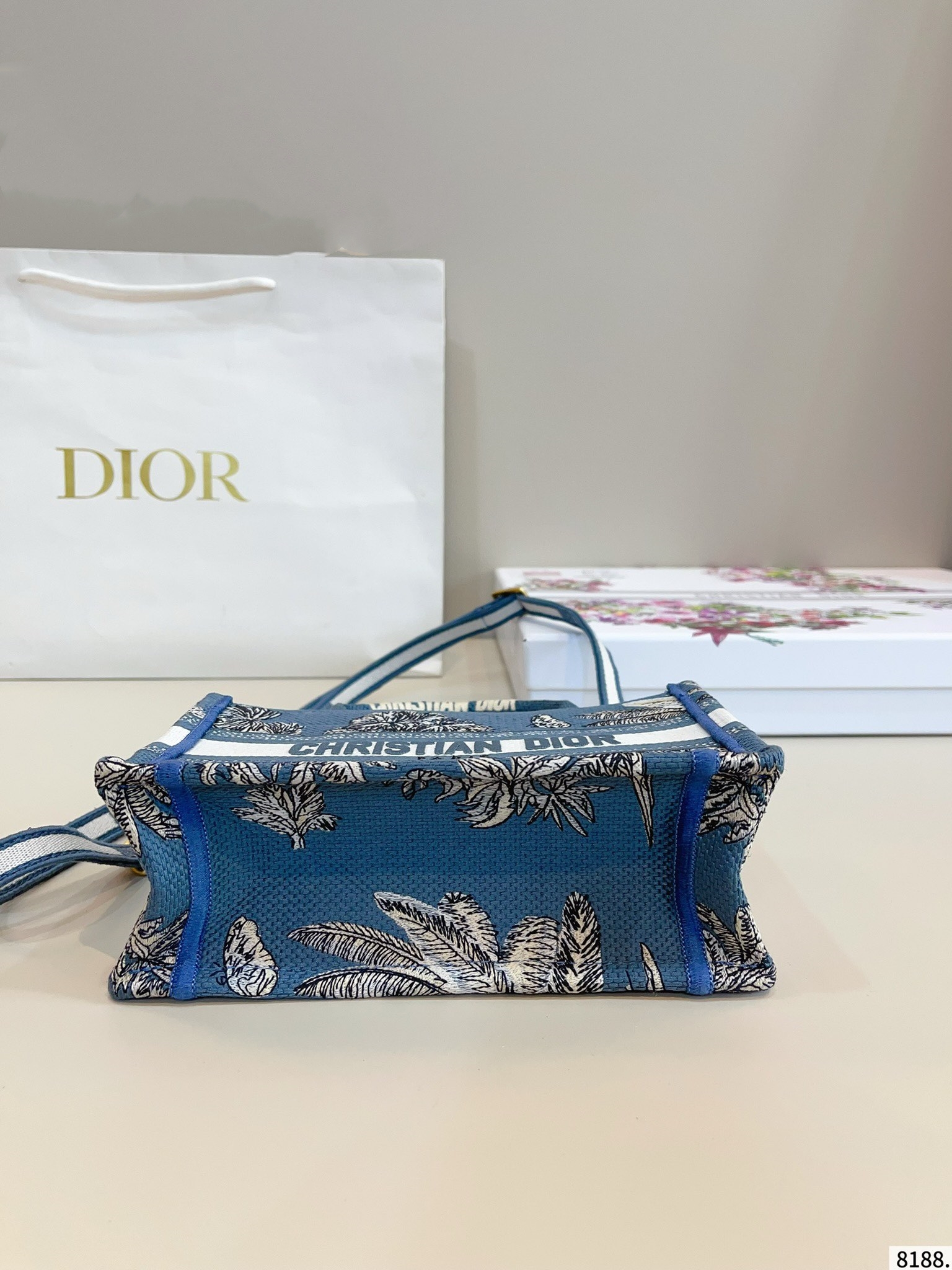 【DIOR旗艦店】ディオール MINI TOTE 刺繡 ハンドバッグ