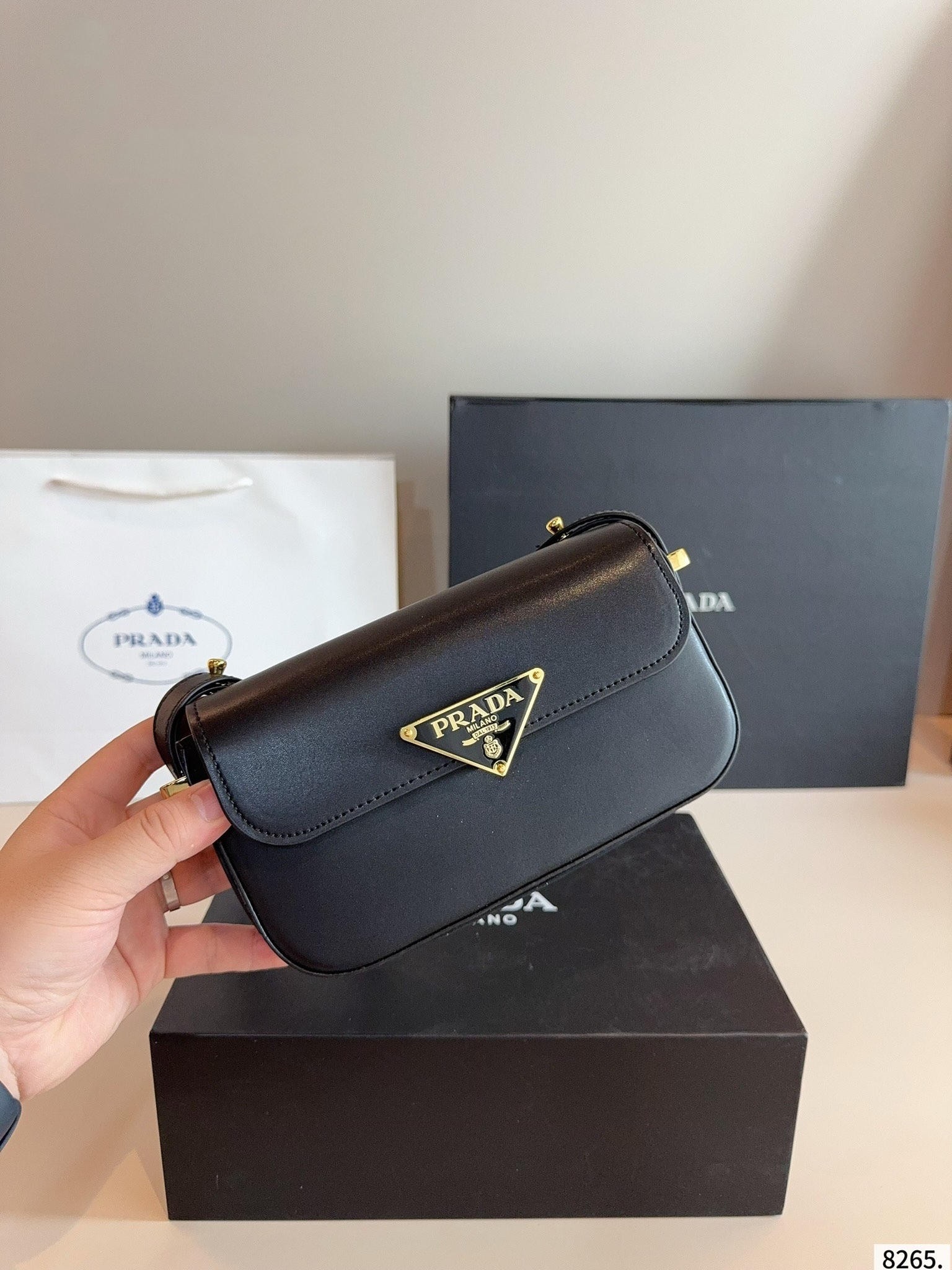 【PRADA公式旗艦店】プラダ SPORTSEXY ショルダーバッグ★大人気定番商品