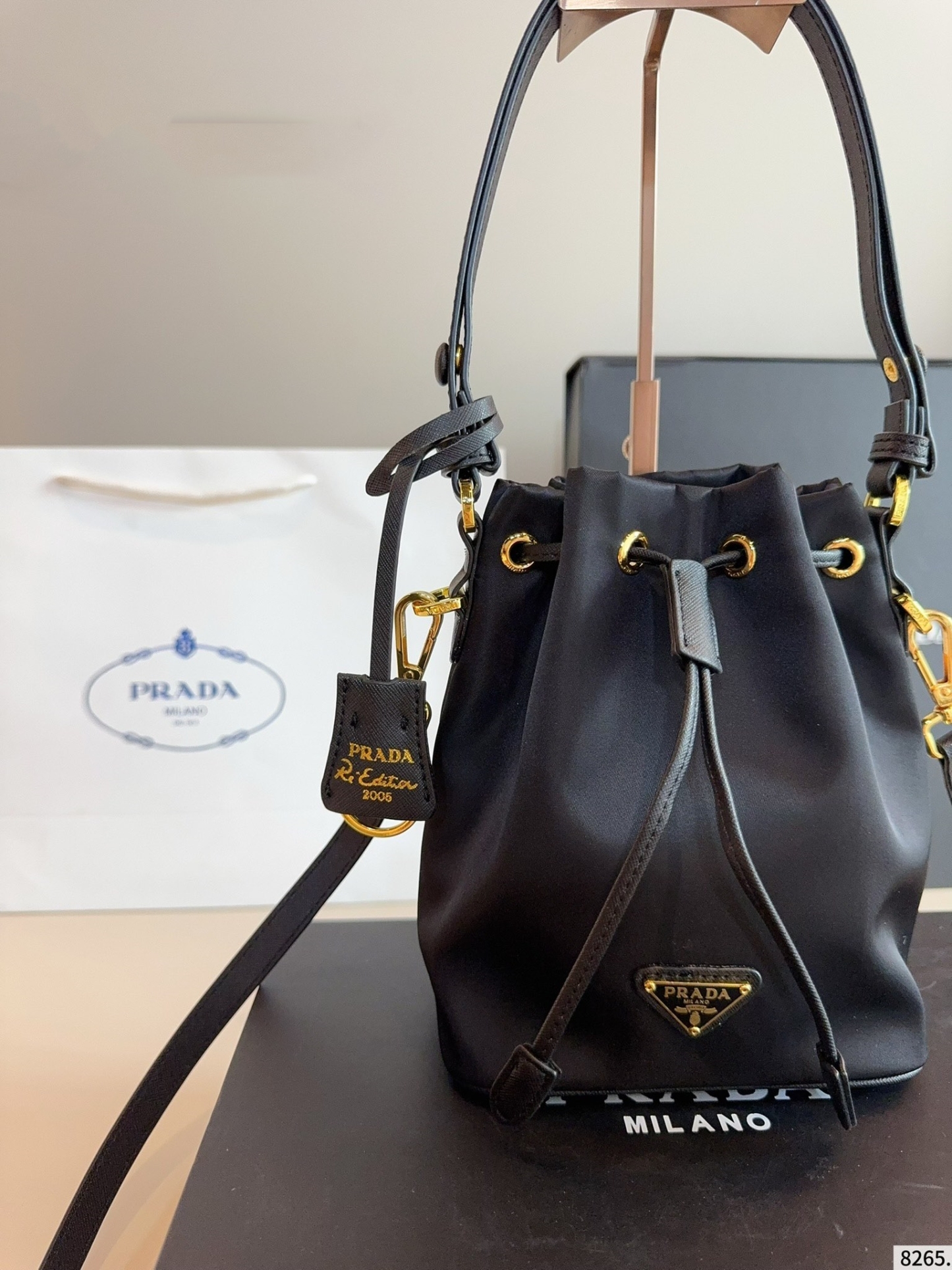 大人気定番商品★PRADA プラダ バケットバッグ ショルダーバッグ