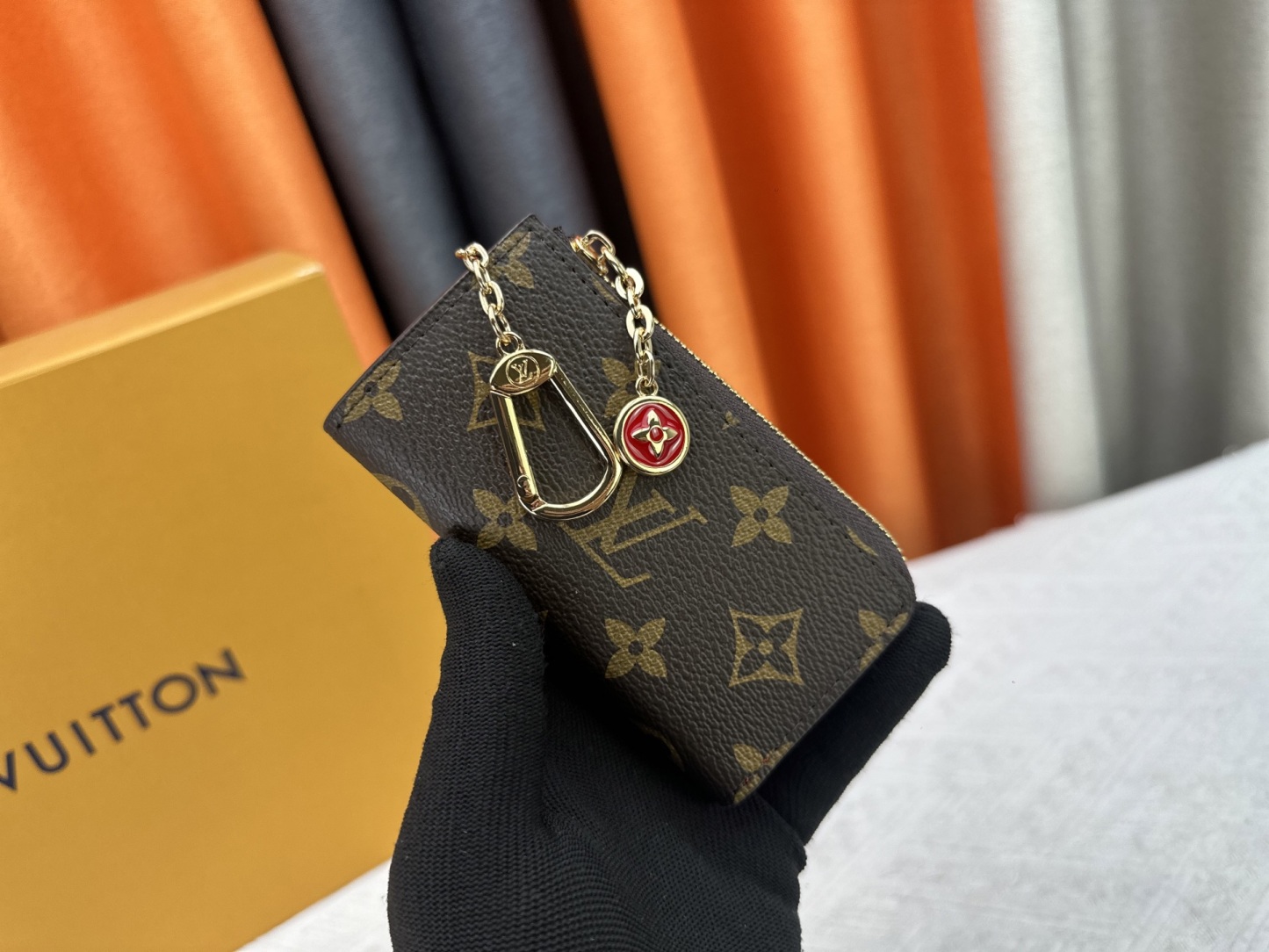 LOUIS VUITTON（ルイヴィトン）Noa 財布 M14529