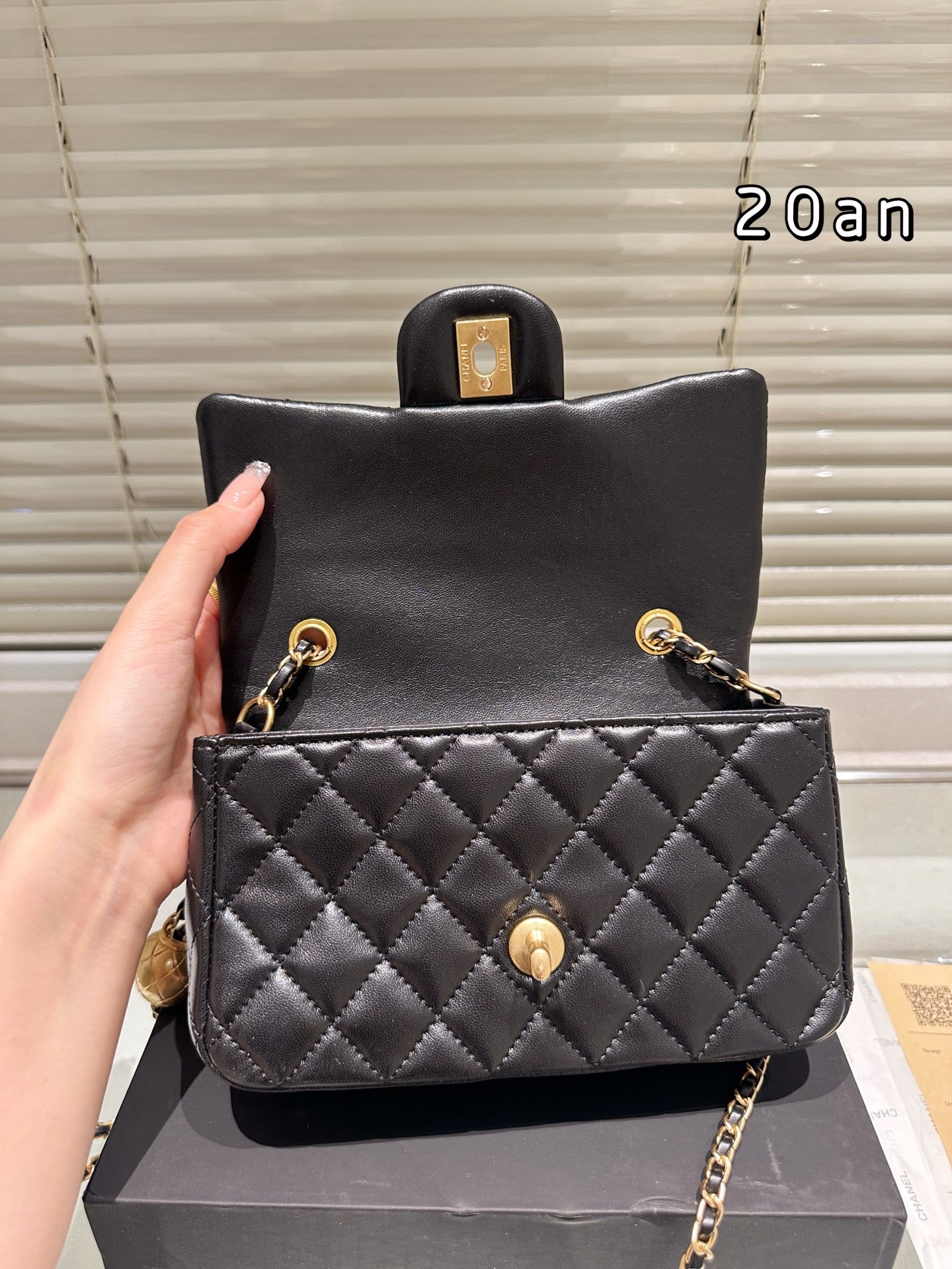 【CHANEL公式旗艦店】シャネル New Arrival チェーンバッグ