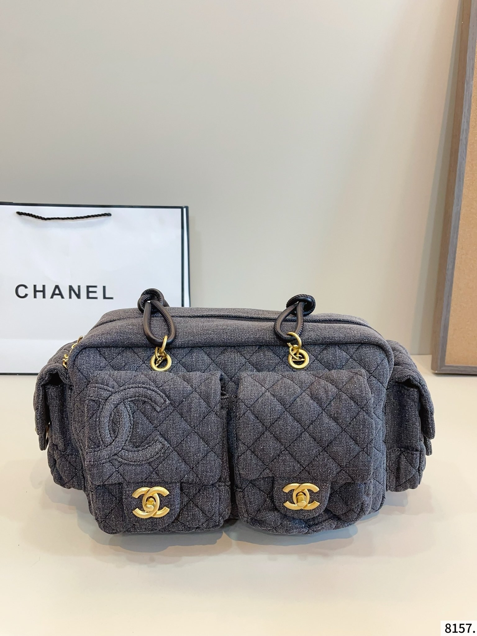 【CHANEL公式旗艦店】シャネル  デニムのショルダーバッグ 29*12*19CM