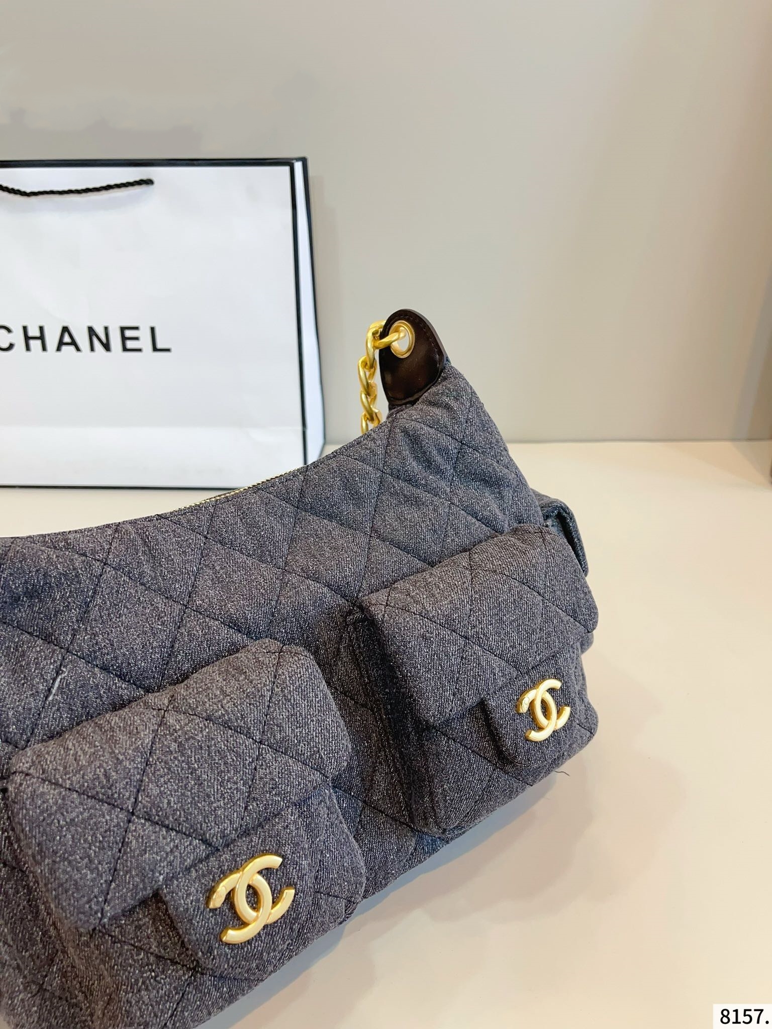 【CHANEL公式旗艦店】シャネル  デニムのショルダーバッグ 29*12*19CM