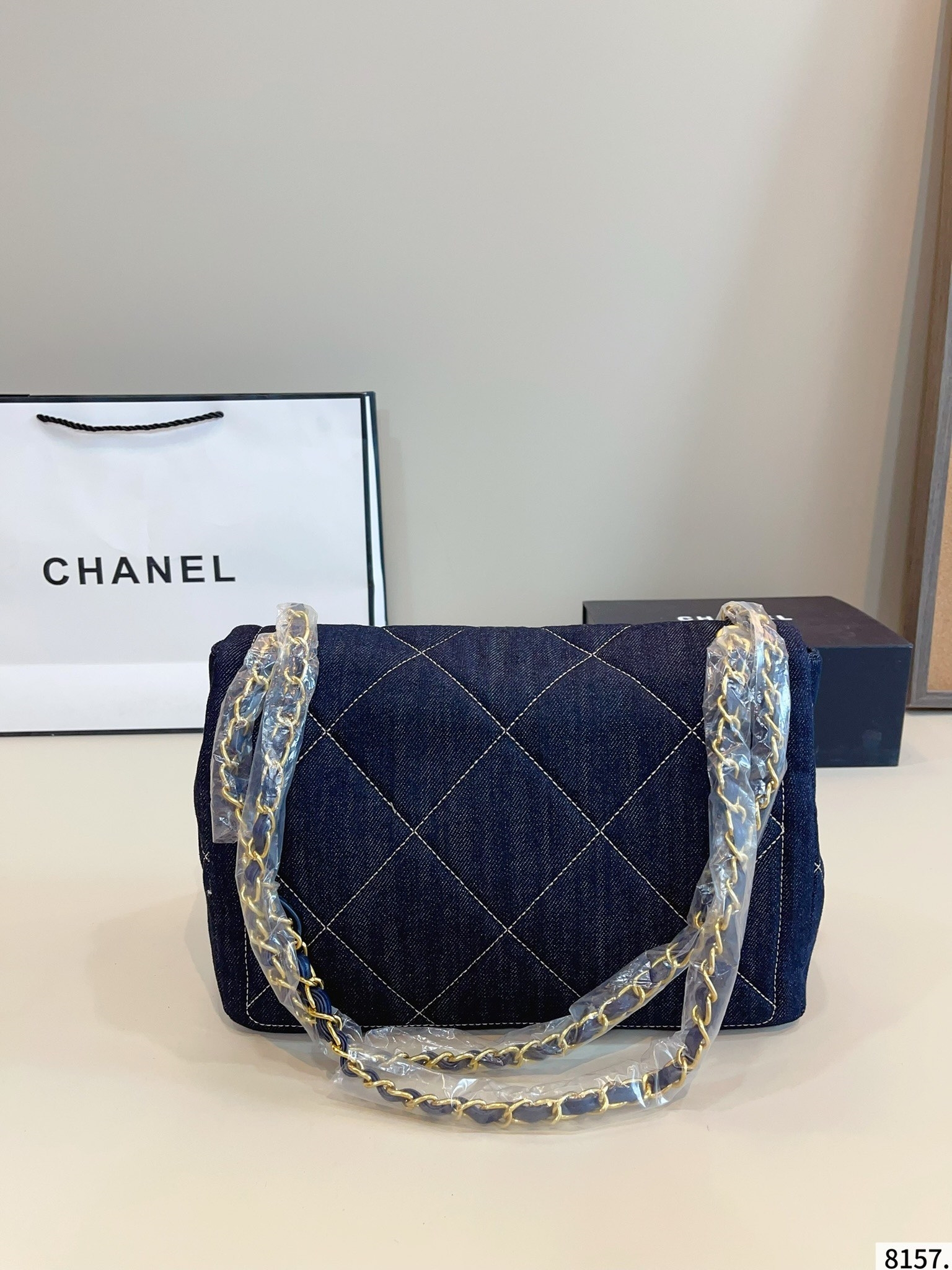 【CHANEL公式旗艦店】シャネル デニムバッグ チェーンバッグ★人気商品★